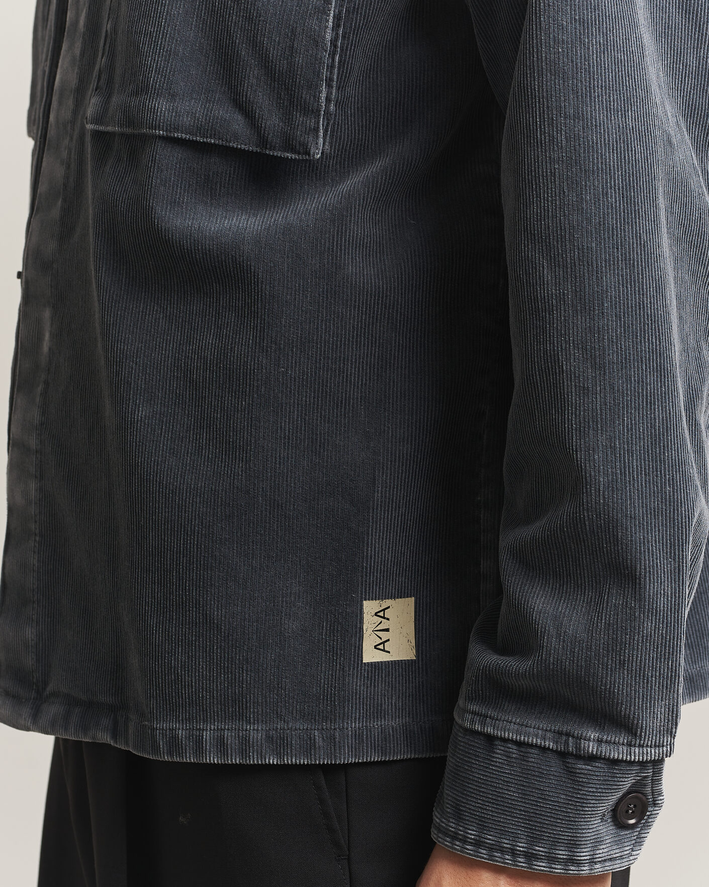 Heren | Overhemden | Aspesi | Double Pocket Corduroy Overshirt Washed Black