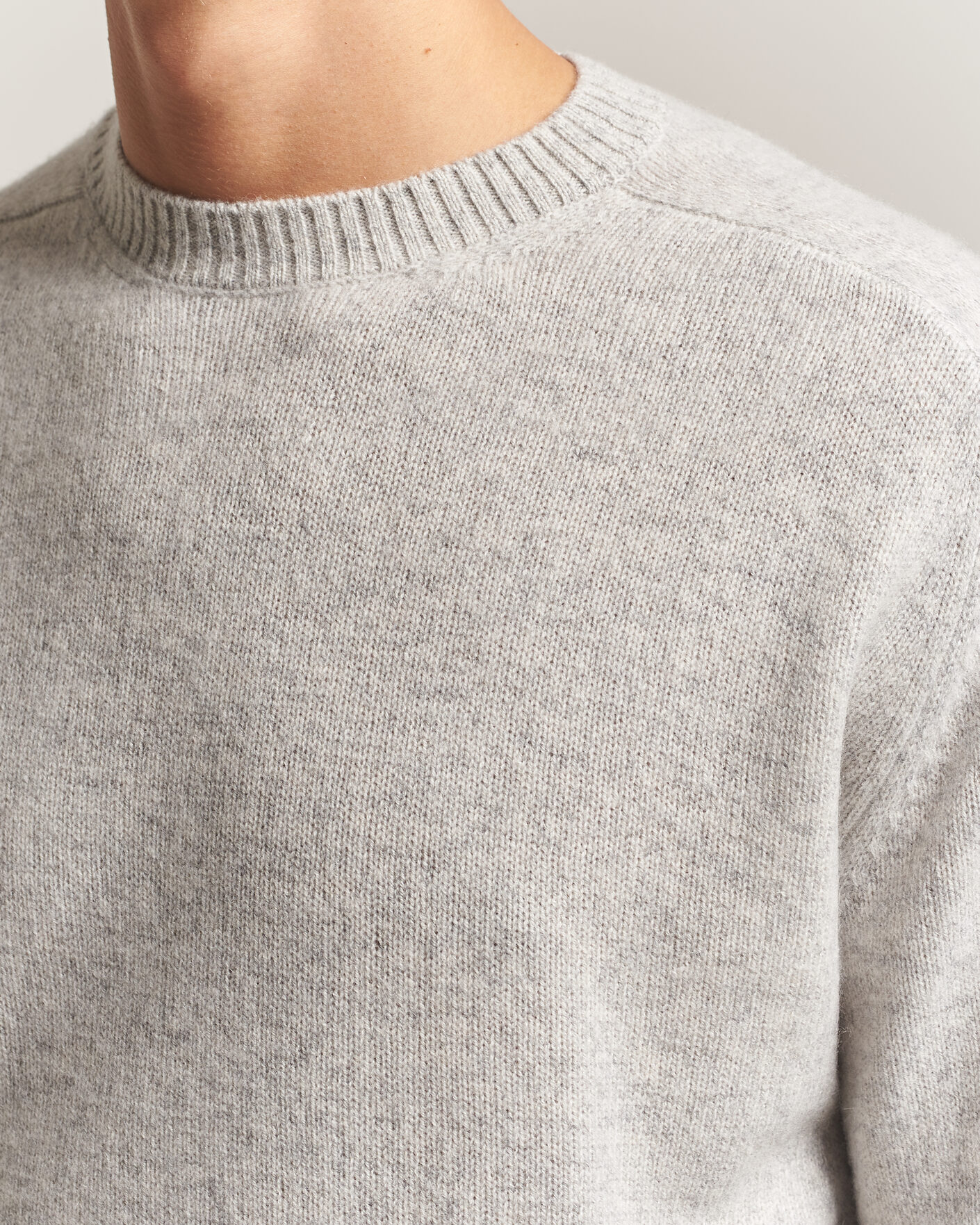 Heren | Truien | Boglioli | Cloud Cashmere Crew Neck Light Grey