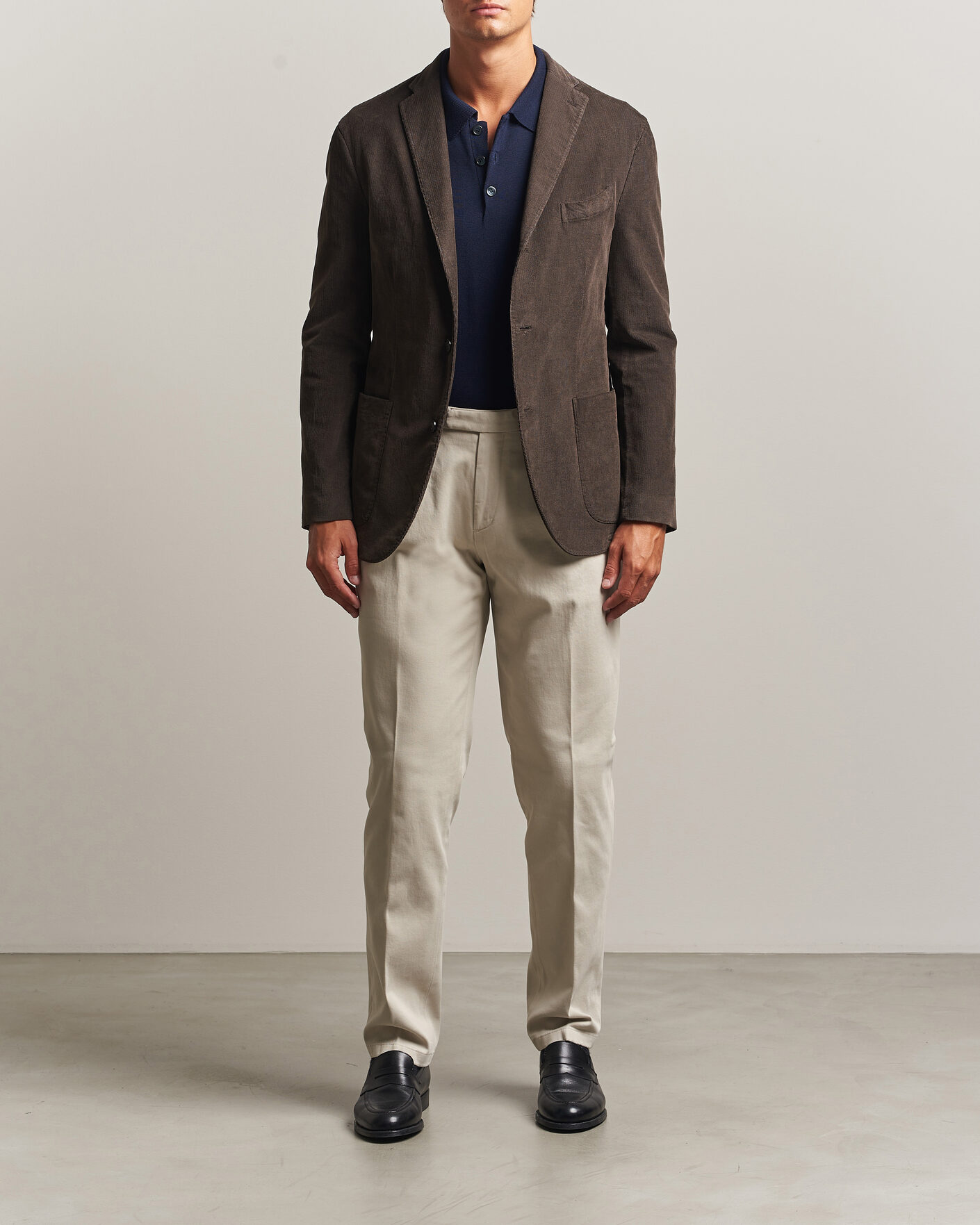 Heren | Broeken | Boglioli | Pleated Cotton Twill Chinos Light Beige