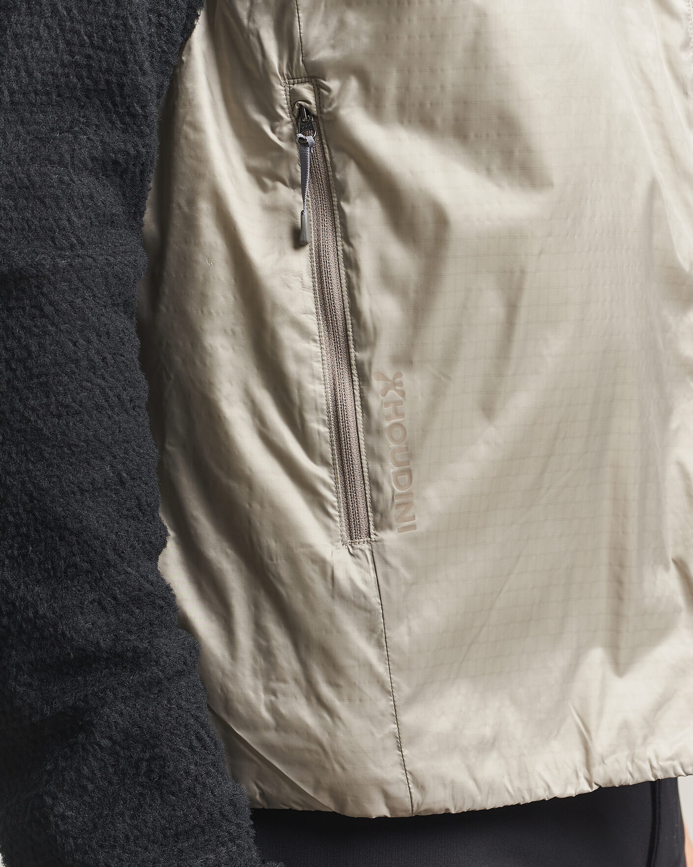 Heren | Gilets | Houdini | Dunfri Primaloft Padded Vest Sandstorm