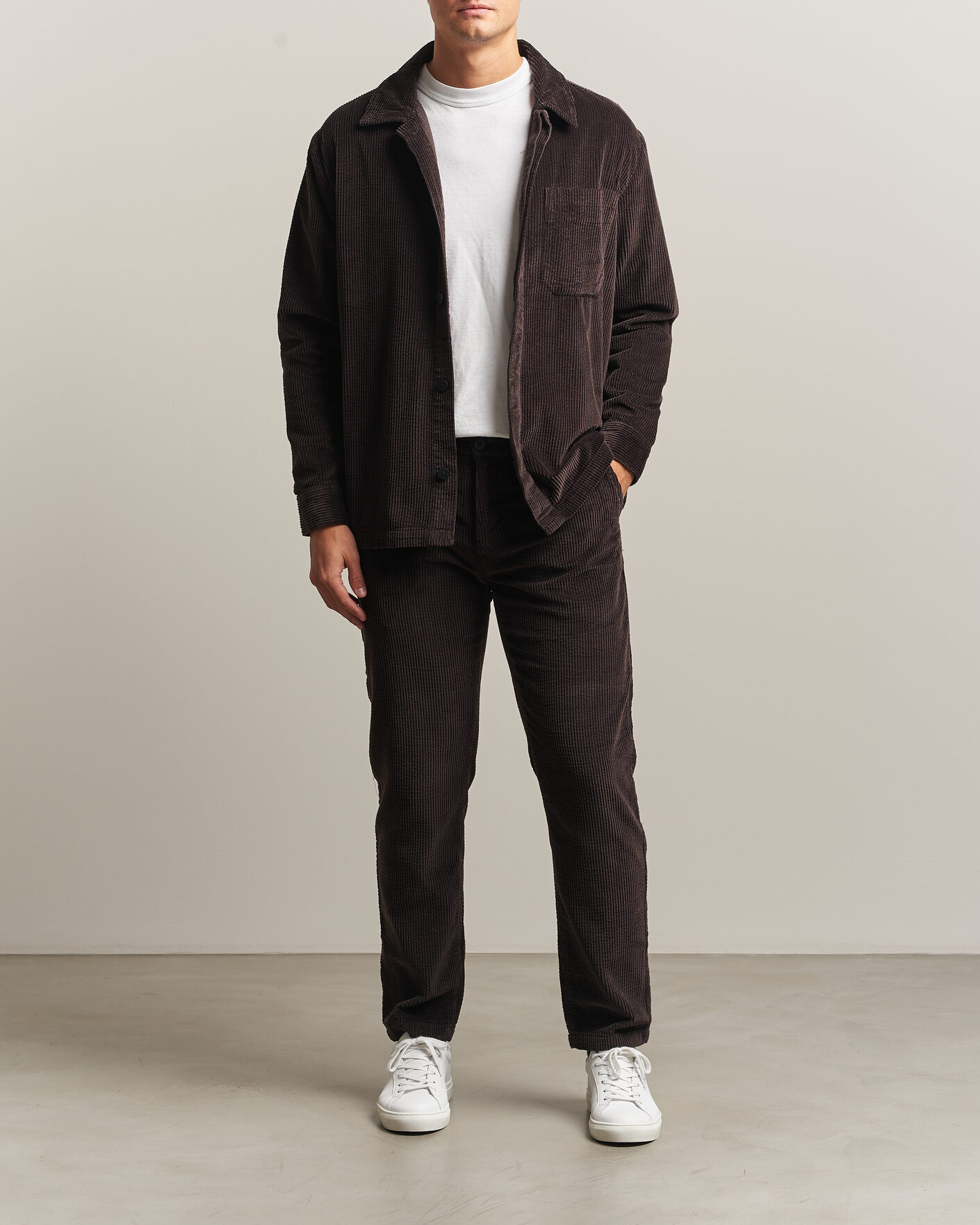 Heren | Broeken | KnowledgeCotton Apparel | Chuck Regular Cord Trousers Chocolate