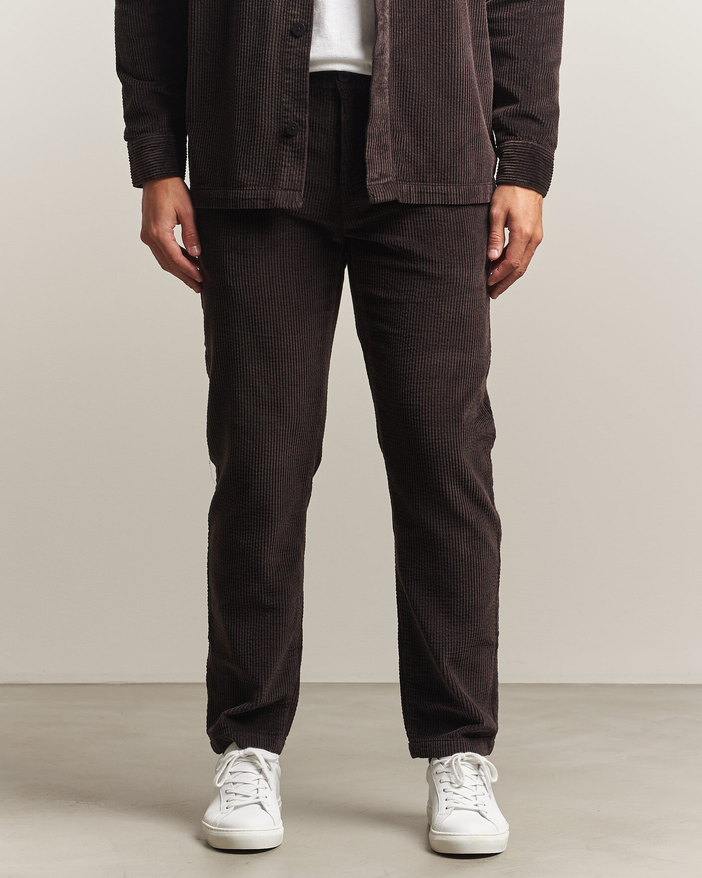 Heren | Broeken | KnowledgeCotton Apparel | Chuck Regular Cord Trousers Chocolate