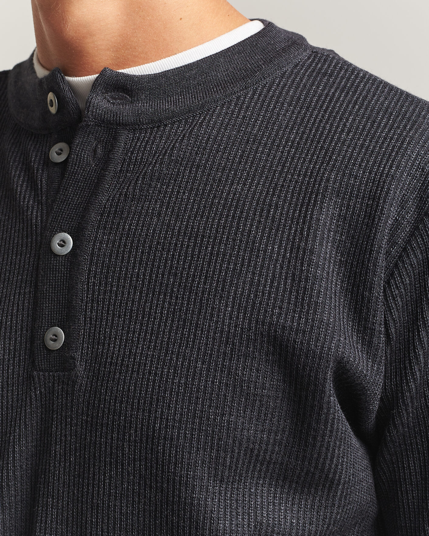 Heren | Truien | S.N.S. Herning | Stamina Rib Henley Magnetite Black