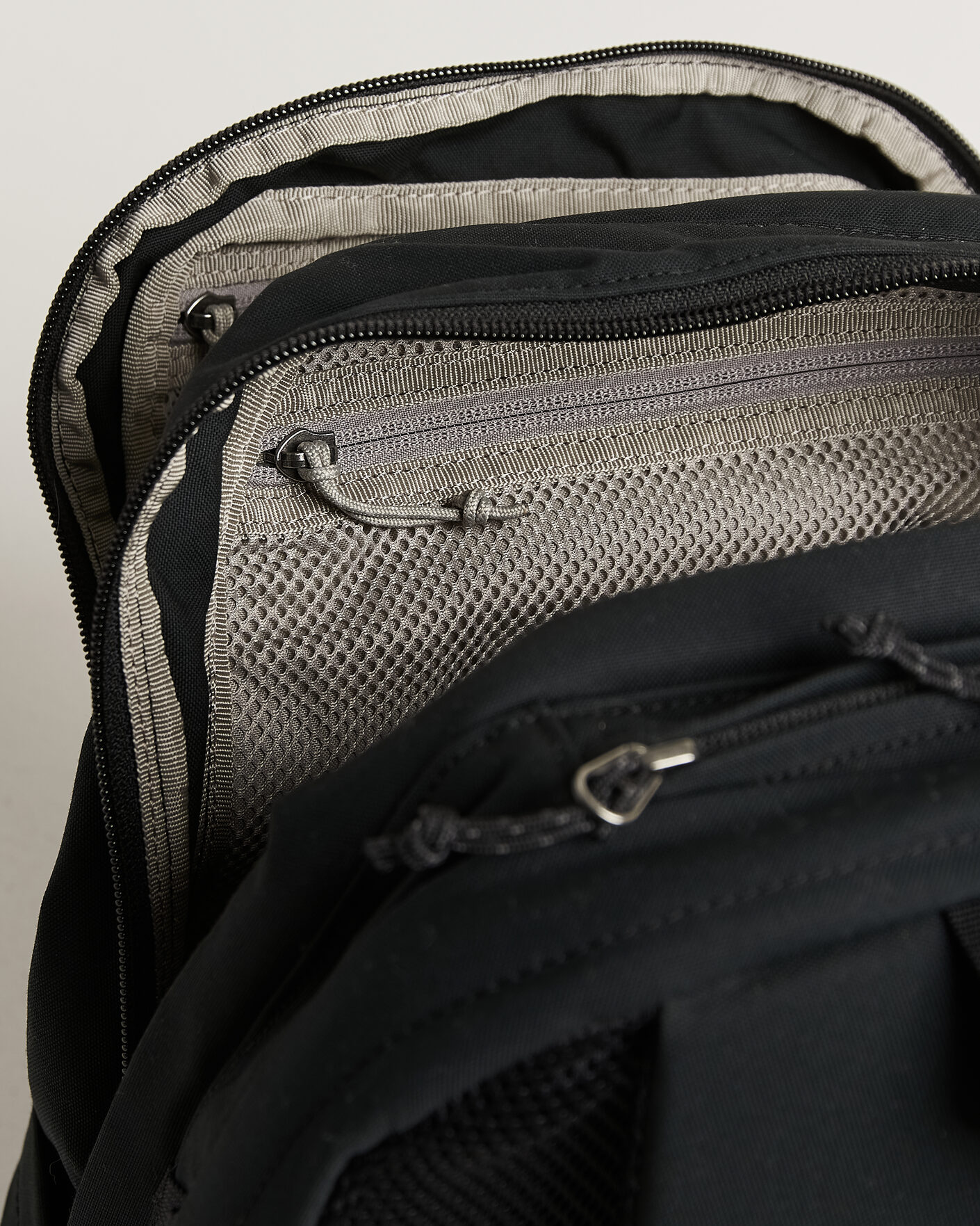 Heren | Tassen | Fjällräven | Räven 28 Backpack Black/Black