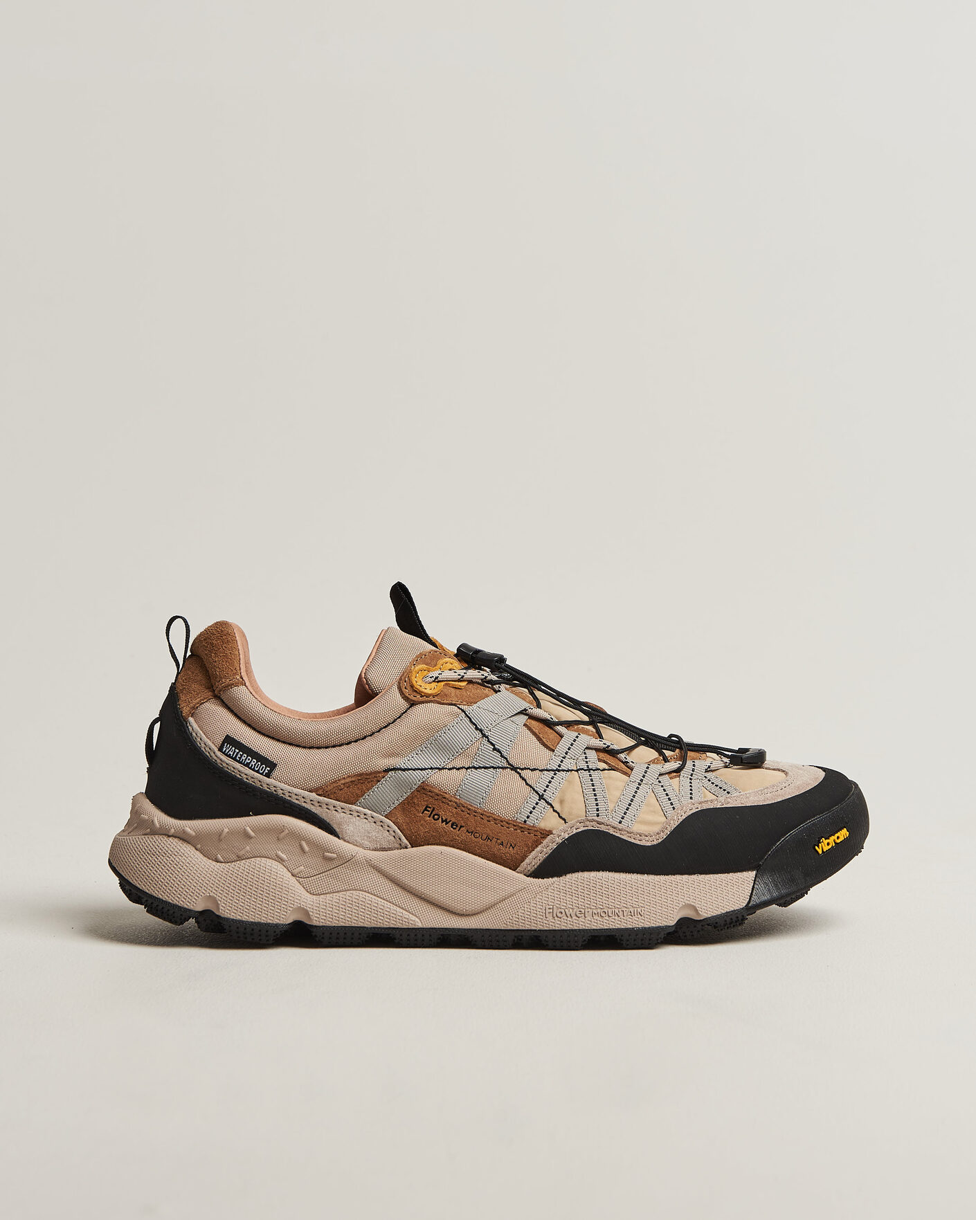 Heren | Sneakers | Flower Mountain | Iwano 2 Suede/Nylon Trail Sneaker Beige