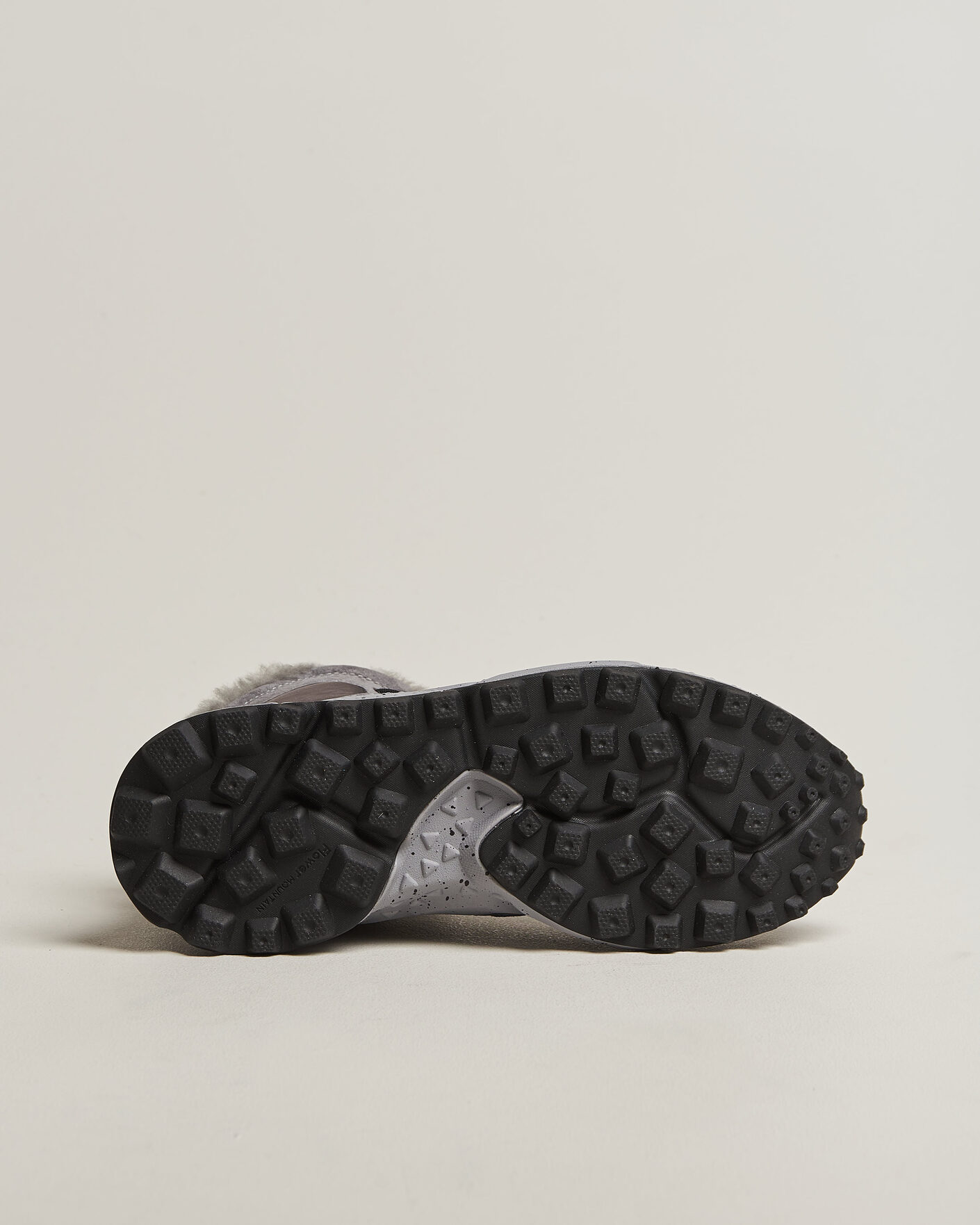 Heren | Sneakers | Flower Mountain | Yamano 3 Mid Suede/Sherling Sneaker Grey