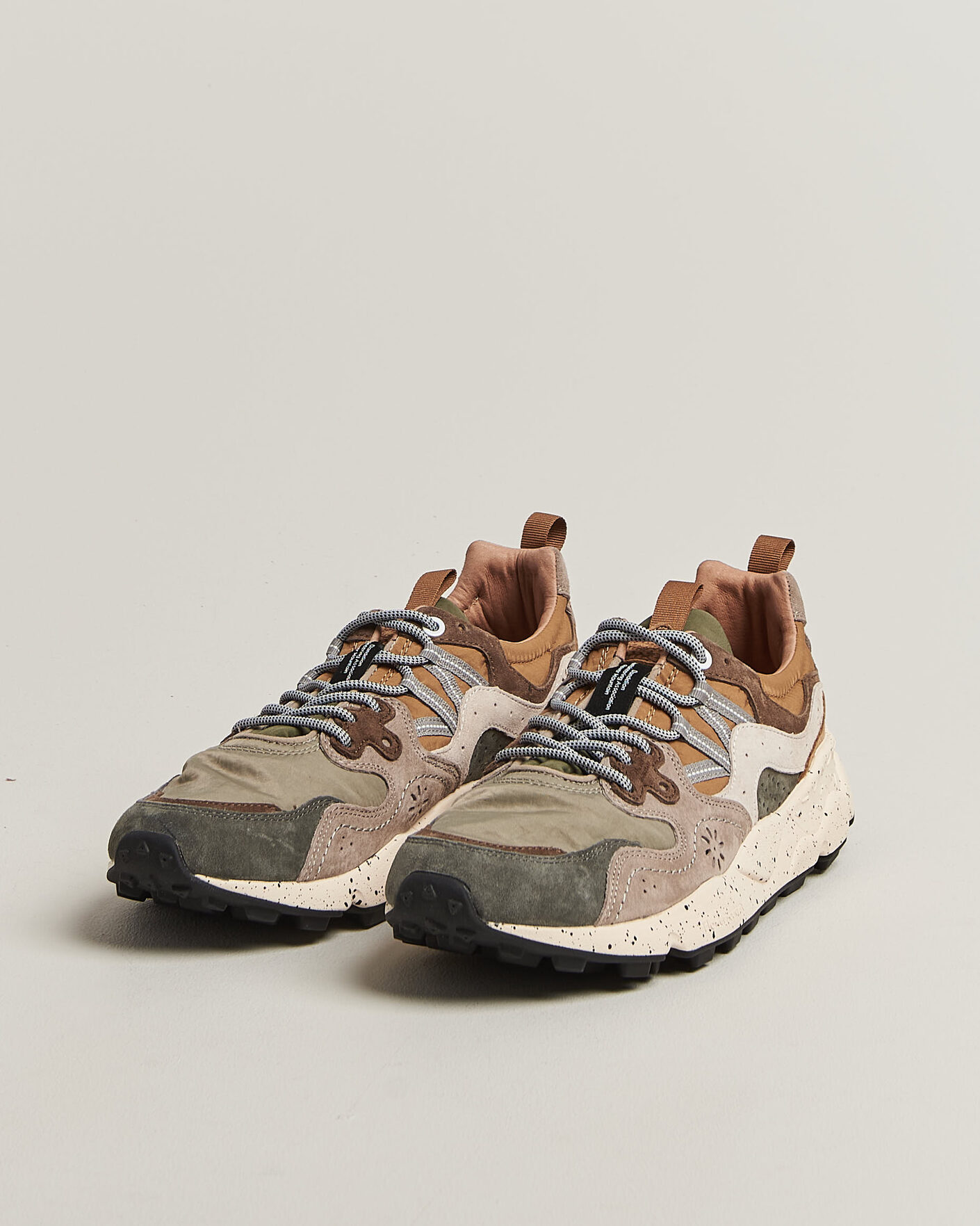Heren | Sneakers | Flower Mountain | Yamano 3 Suede/Nylon Sneaker Grey/Onion
