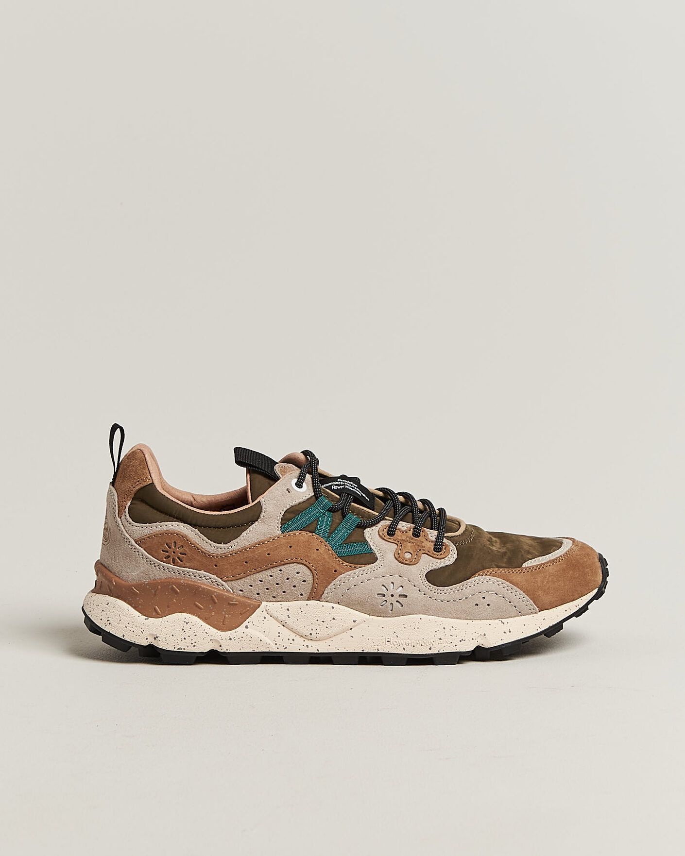 Heren | Sneakers | Flower Mountain | Yamano 3 Suede/Nylon Sneaker Cream/Brown