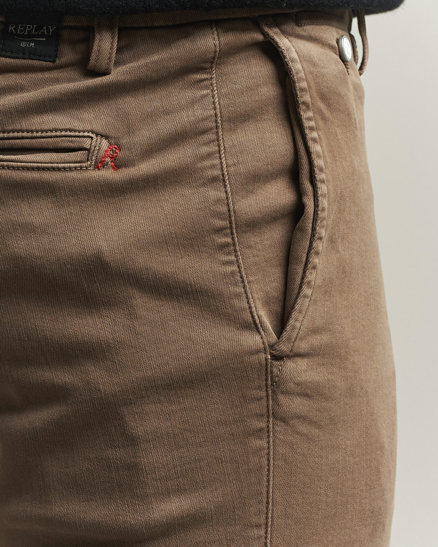 Heren | Broeken | Replay | Benni Hyperflex X-Lite Chinos Brown
