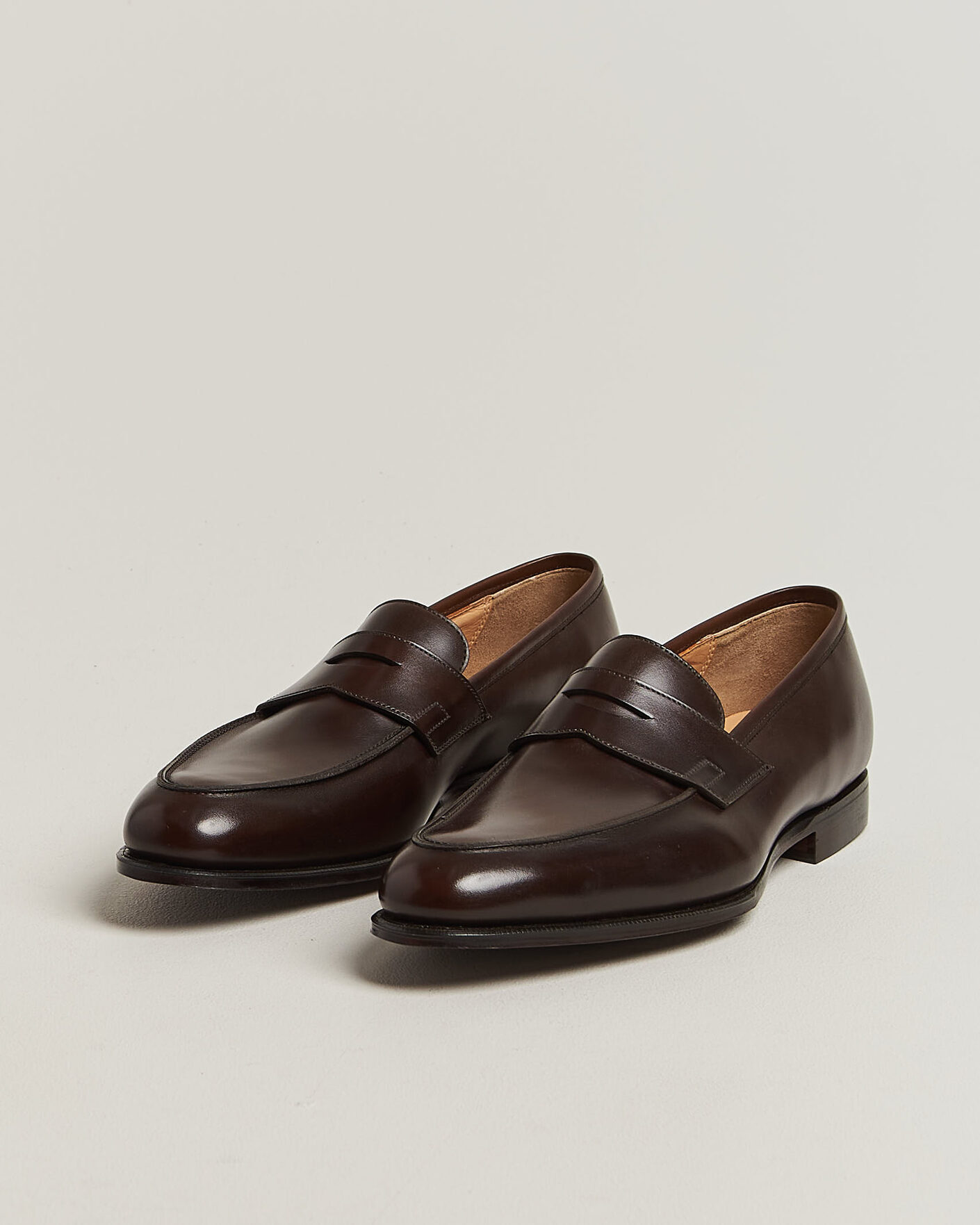 Tricker's James Penny Loafers Chocolate Suede | Man - CareOfCarl.nl