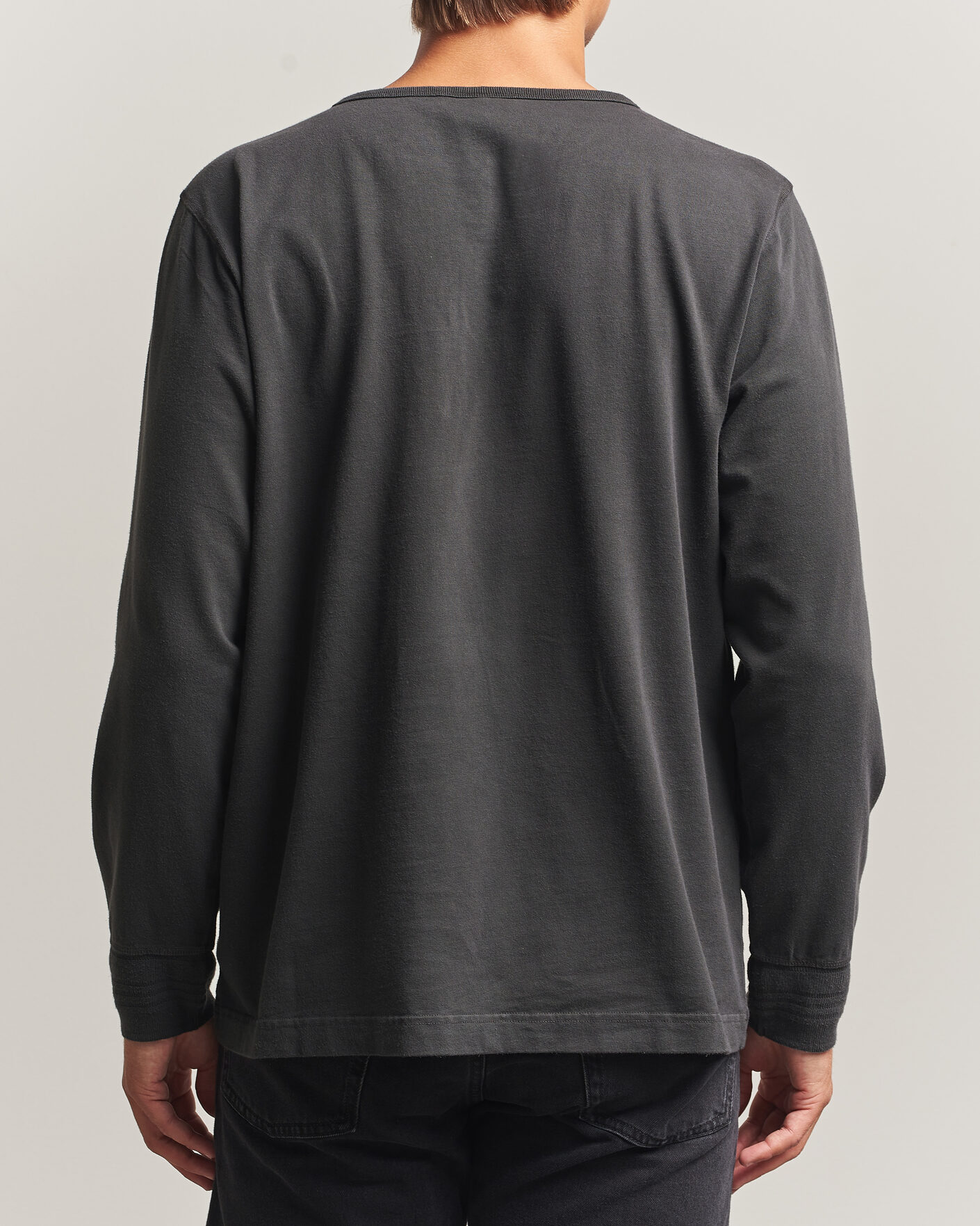 Heren | Truien | Nudie Jeans | Long Sleeved Henley Antracite