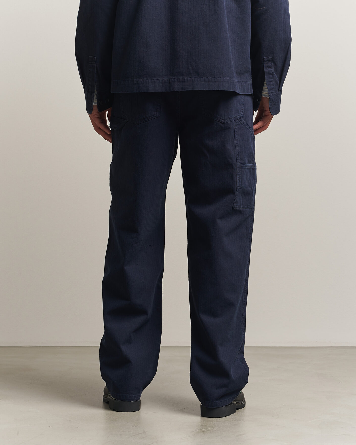 Heren | Broeken | LES DEUX | Roi Carpenter Herringbone Pants Dark Navy