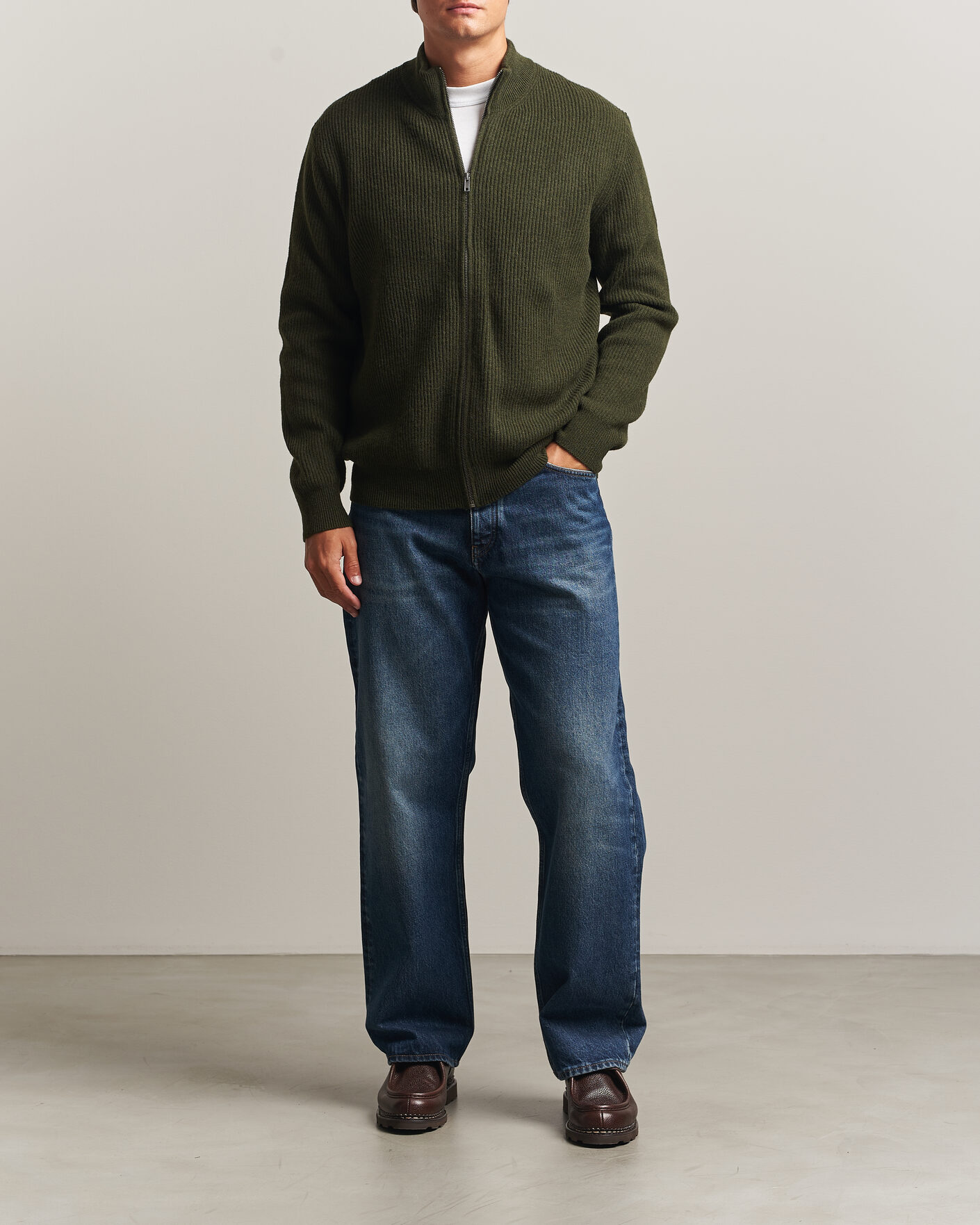 Heren | Truien | LES DEUX | Wool Rib Knitter Zip Rosin Green