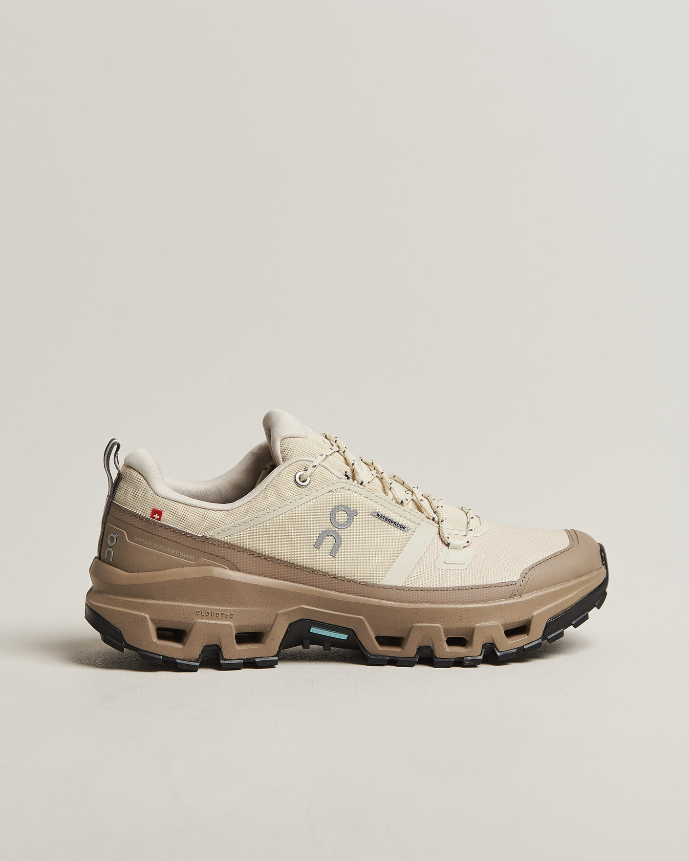 Heren | Trail sneakers | On | Cloudrock Low Waterproof Grain/Soba