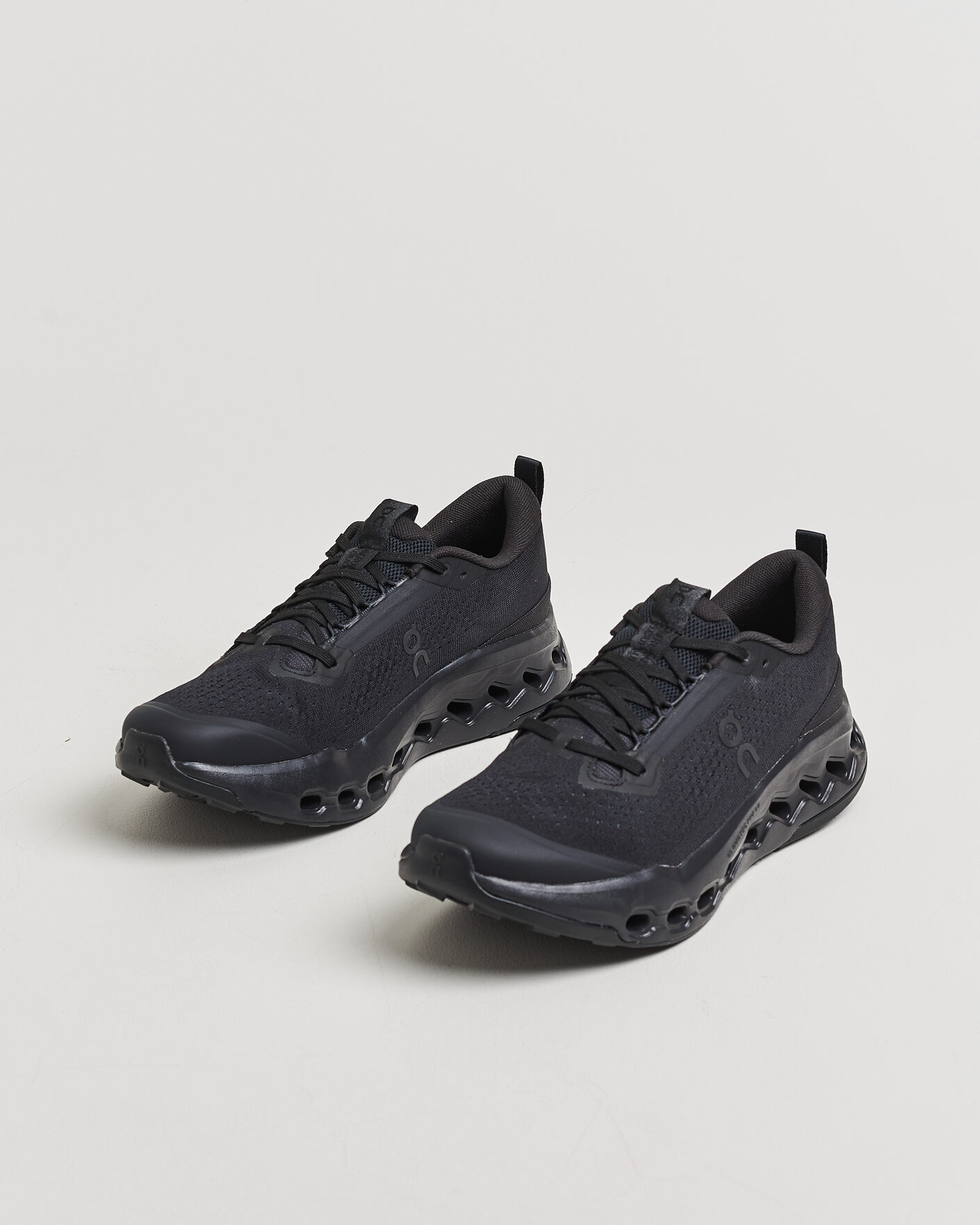 Heren | Hardloopschoenen | On | Cloudsurfer Trail 2 Black/Eclipse