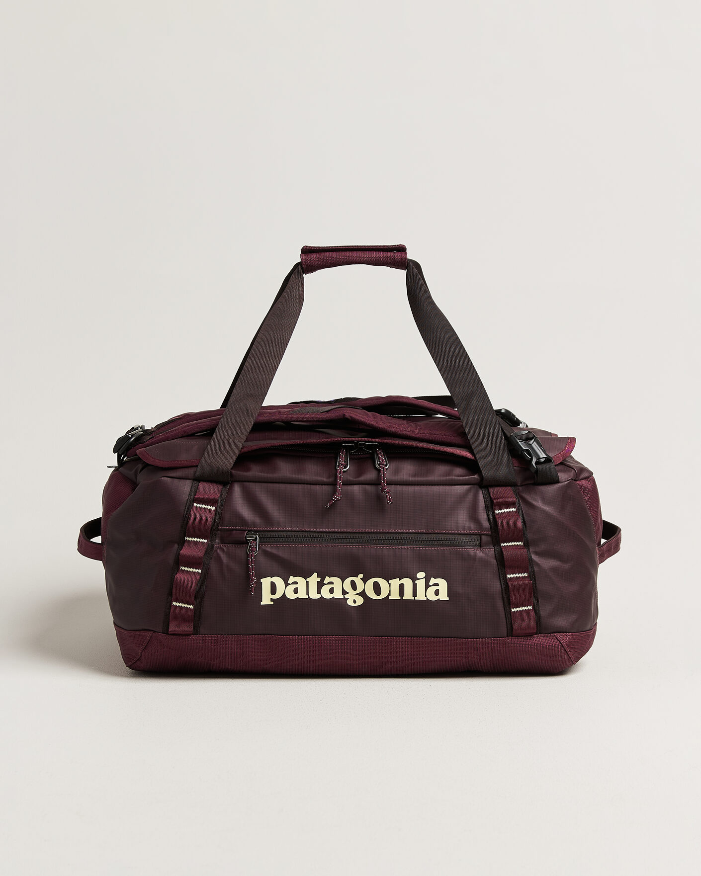 Heren | Tassen | Patagonia | Black Hole Duffel 40L Berry Fig