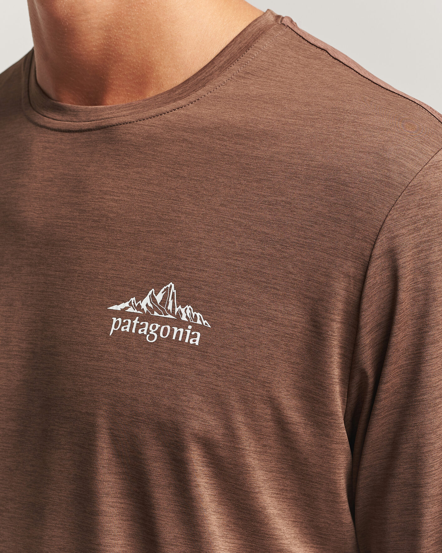 Heren | T-shirts | Patagonia | Long Sleeve Cap Cool Shirt Berm Brown