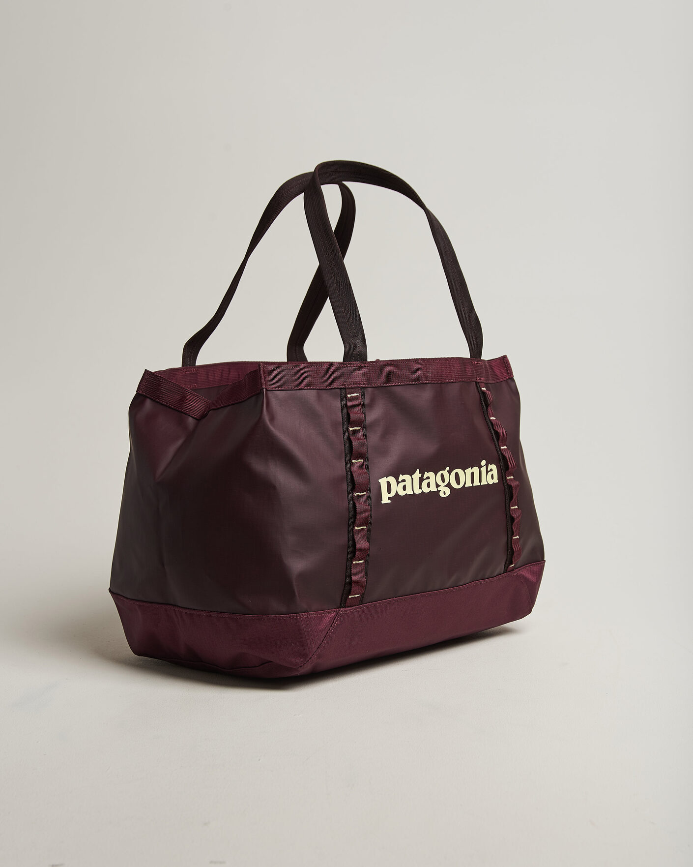Heren | Tassen | Patagonia | Black Hole Tote 25L Berry Fig