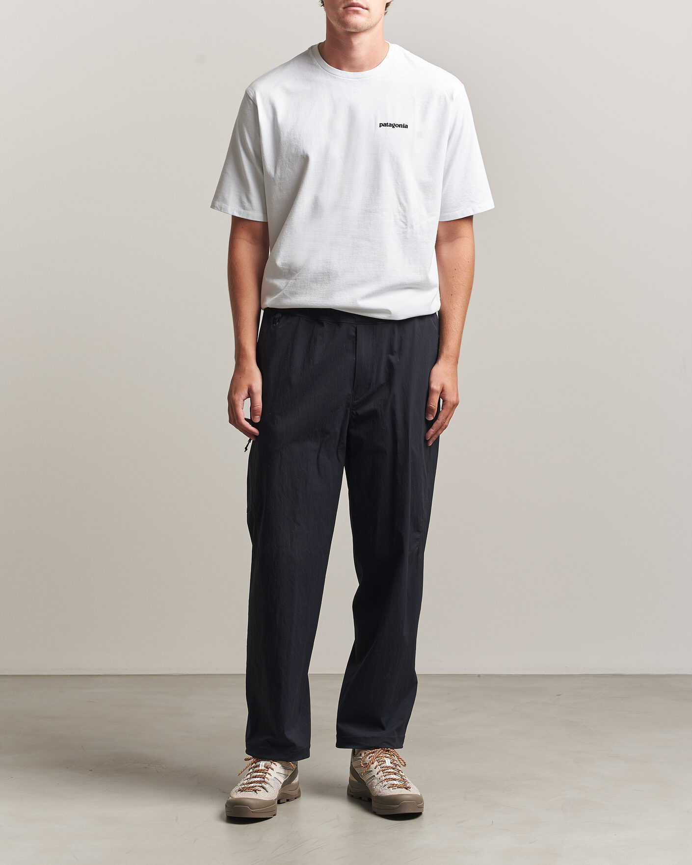 Heren | T-shirts | Patagonia | P-6 Logo Responsibili T-Shirt Fiber White