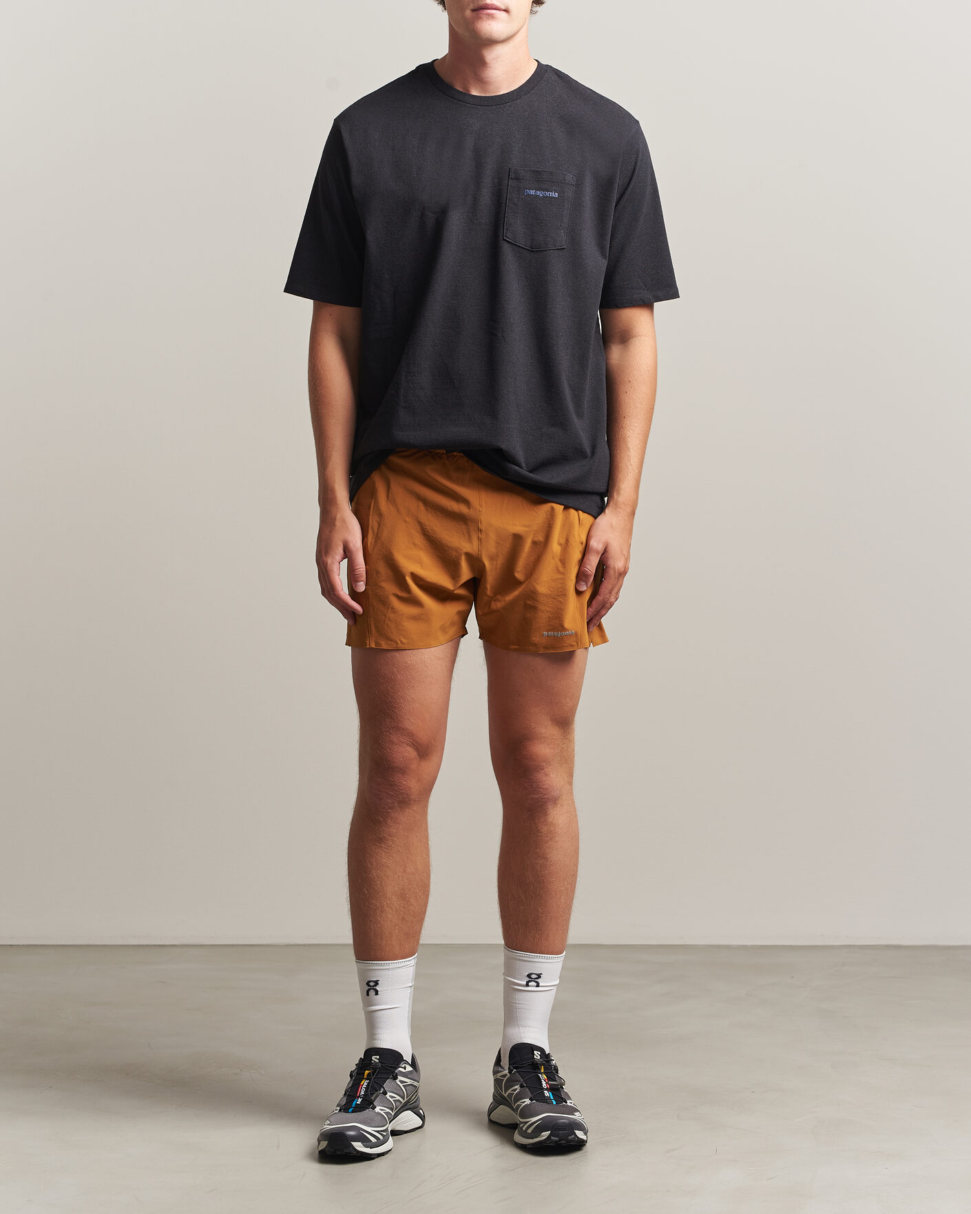 Heren | T-shirts | Patagonia | Boardshort Logo Pocket Responsibili T-Shirt Ink Black