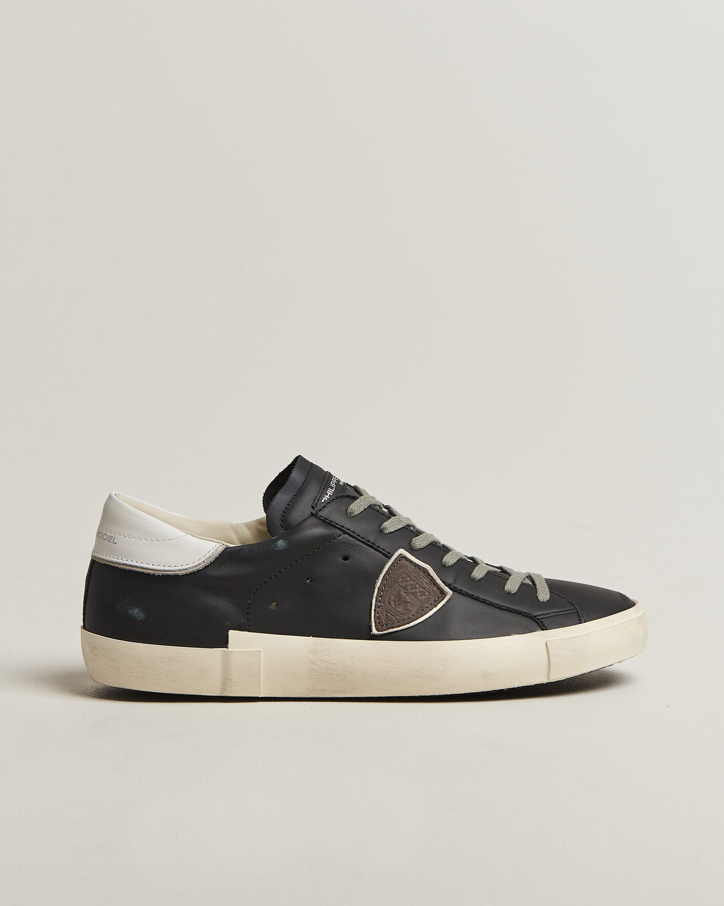 Heren | Sneakers | Philippe Model | PRSX Low Top Suede Sneaker Black/White