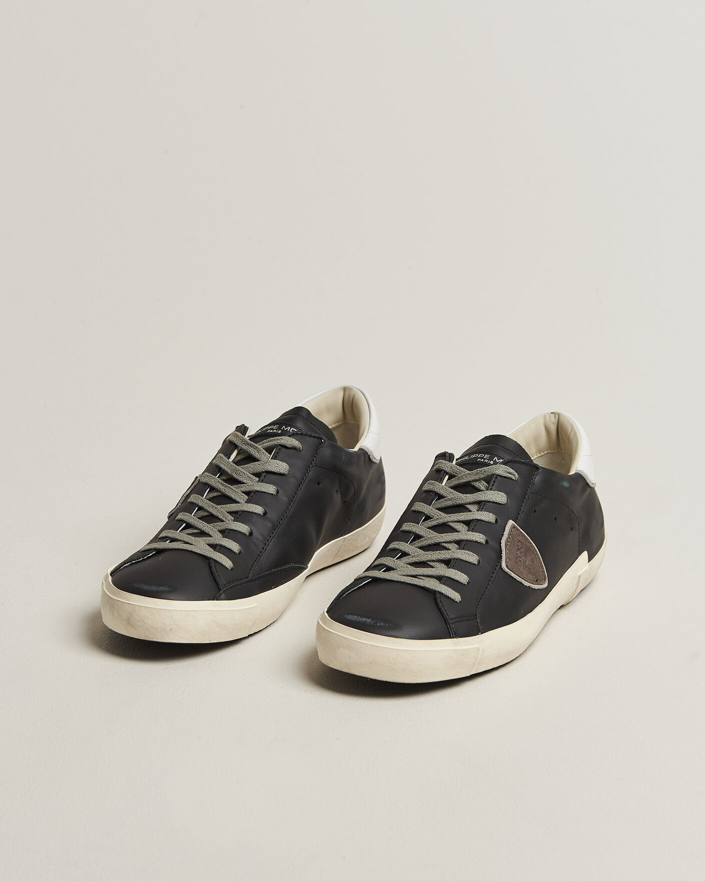 Heren | Sneakers | Philippe Model | PRSX Low Top Suede Sneaker Black/White