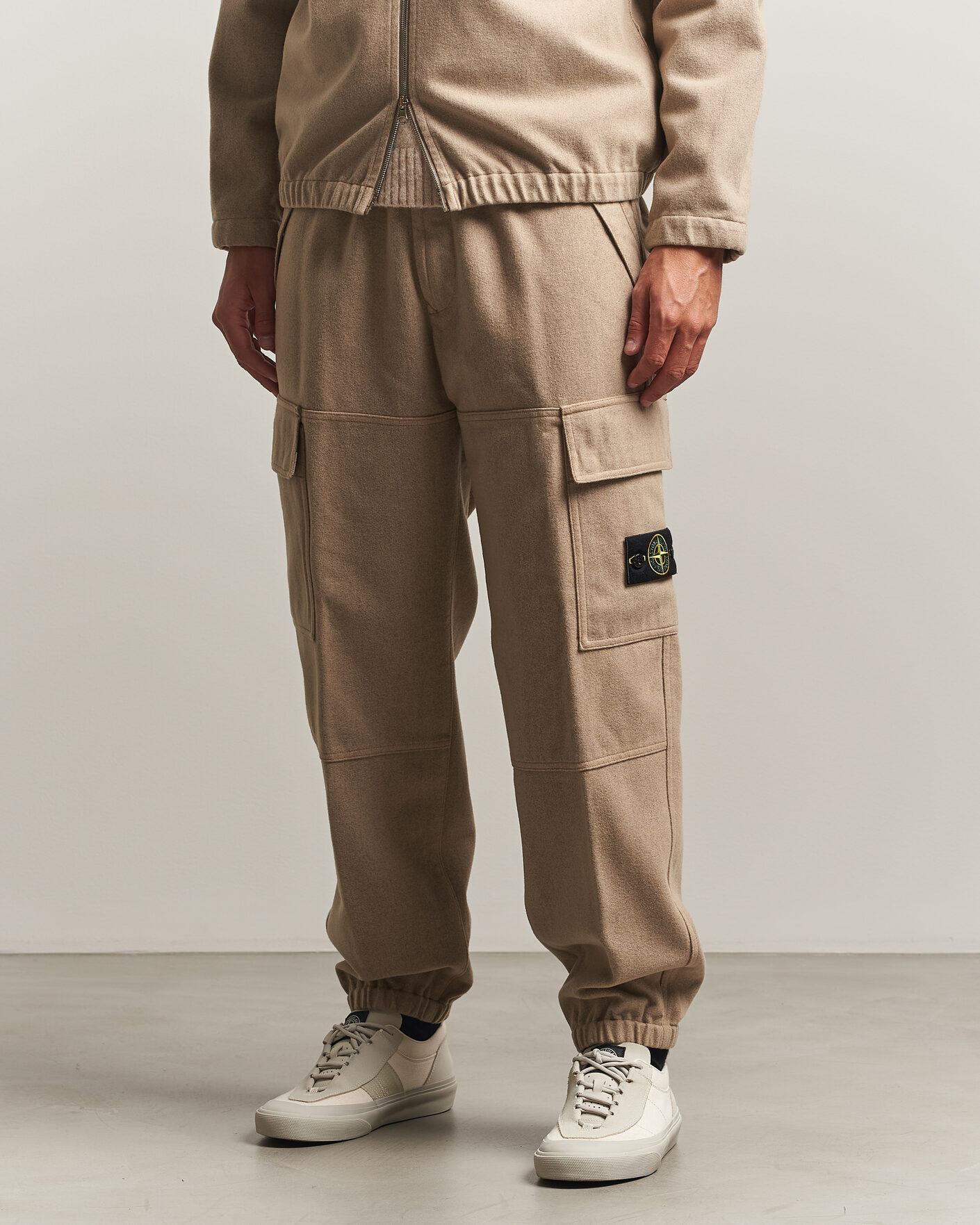 Heren | Broeken | Stone Island | Wool/Nylon Flannel Cargo Trousers Biscuit