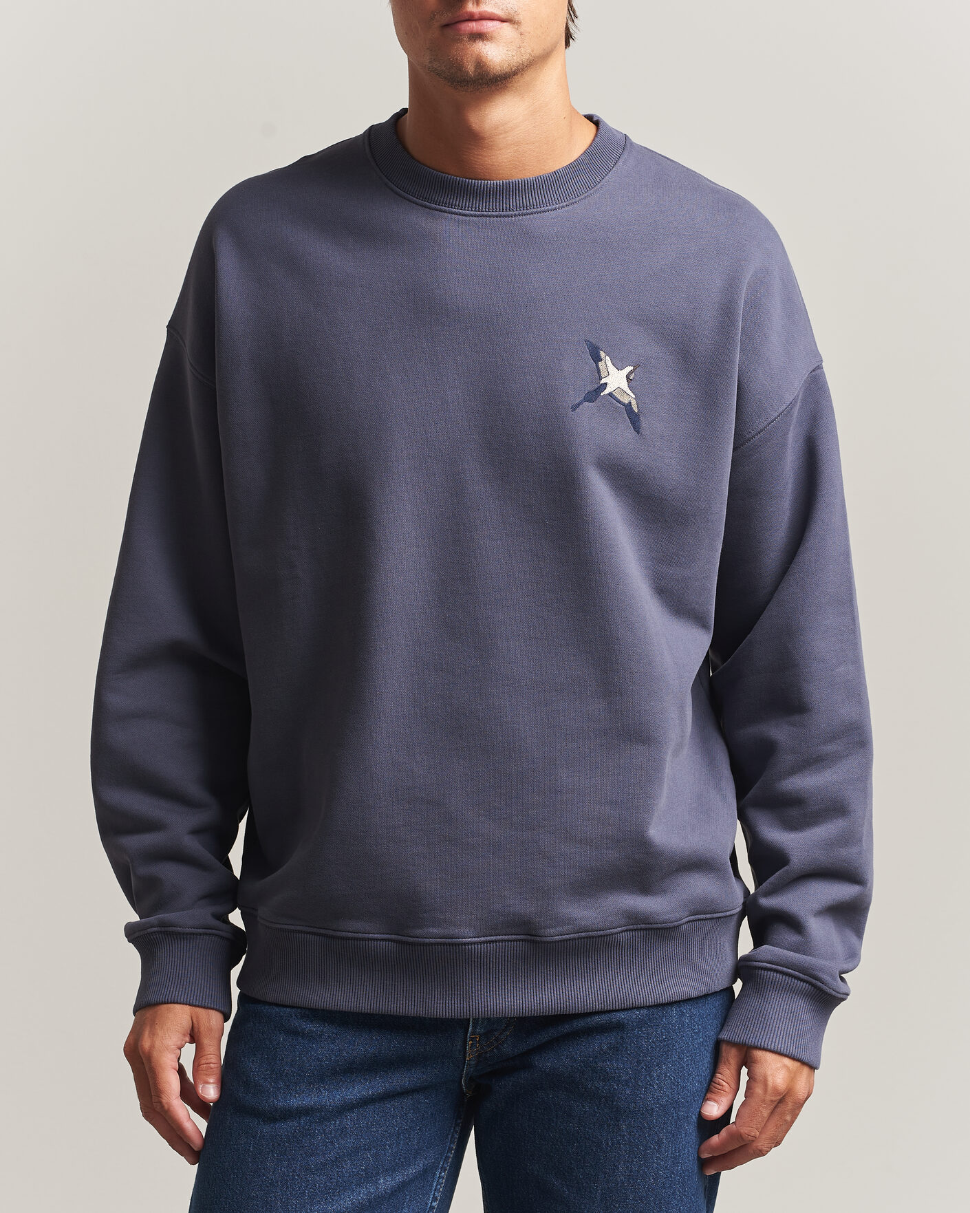 Heren | Truien | Axel Arigato | Micro Bee Bird Sweatshirt Smoke Grey