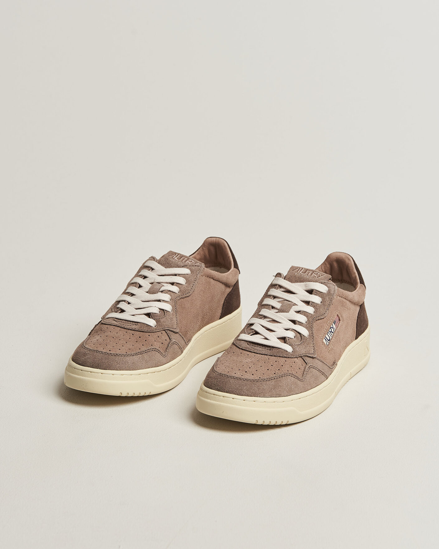 Heren | Sneakers | Autry | Medalist Low Suede Mix Sneaker Brown/Grey/Beige