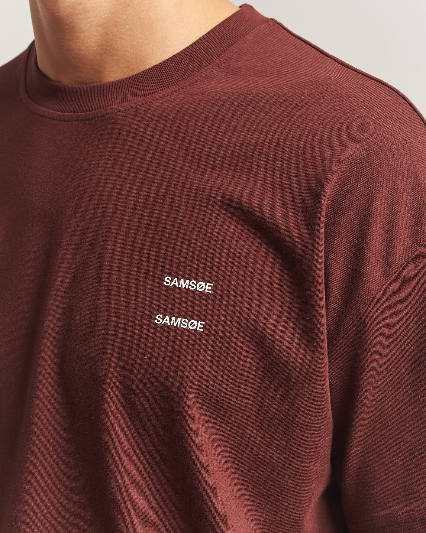 Heren | T-shirts | Samsøe Samsøe | Joel Organic Cotton T-Shirt Bitter Chocolate