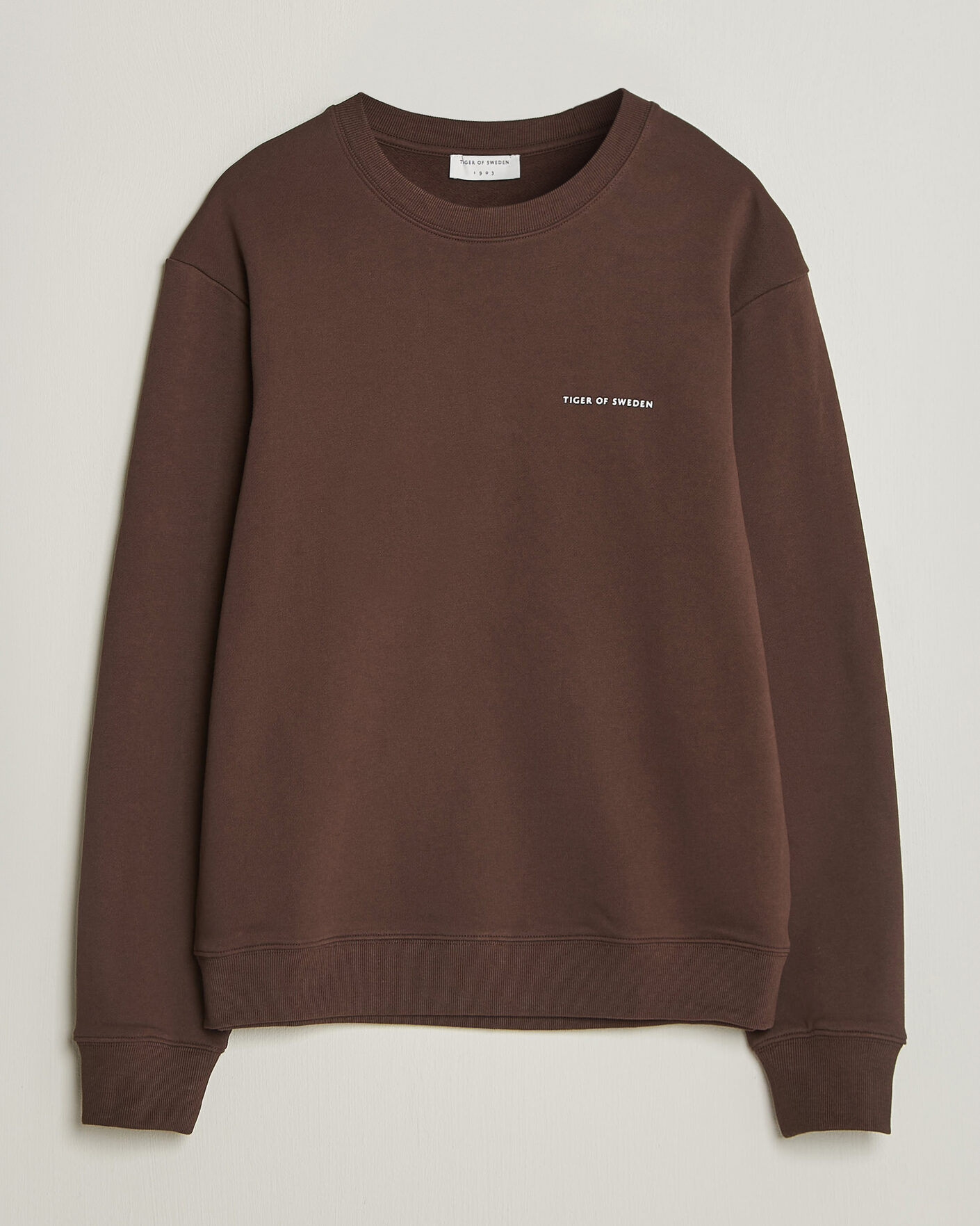 Heren | Truien | Tiger of Sweden | Emerson Crew Neck Sweatshirt Dark Mahogany
