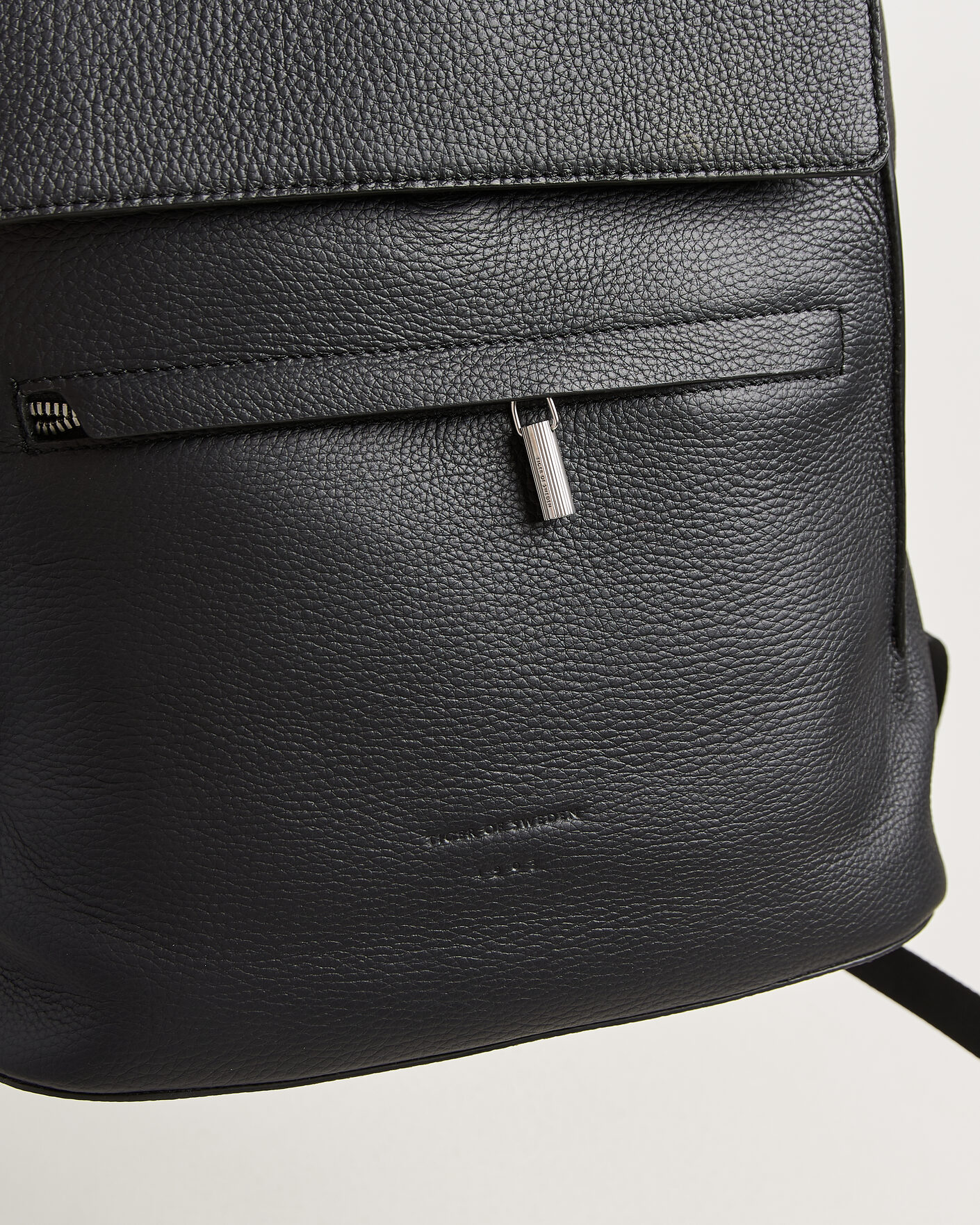 Heren | Tassen | Tiger of Sweden | Vuntir Grained Leather Backpack Black