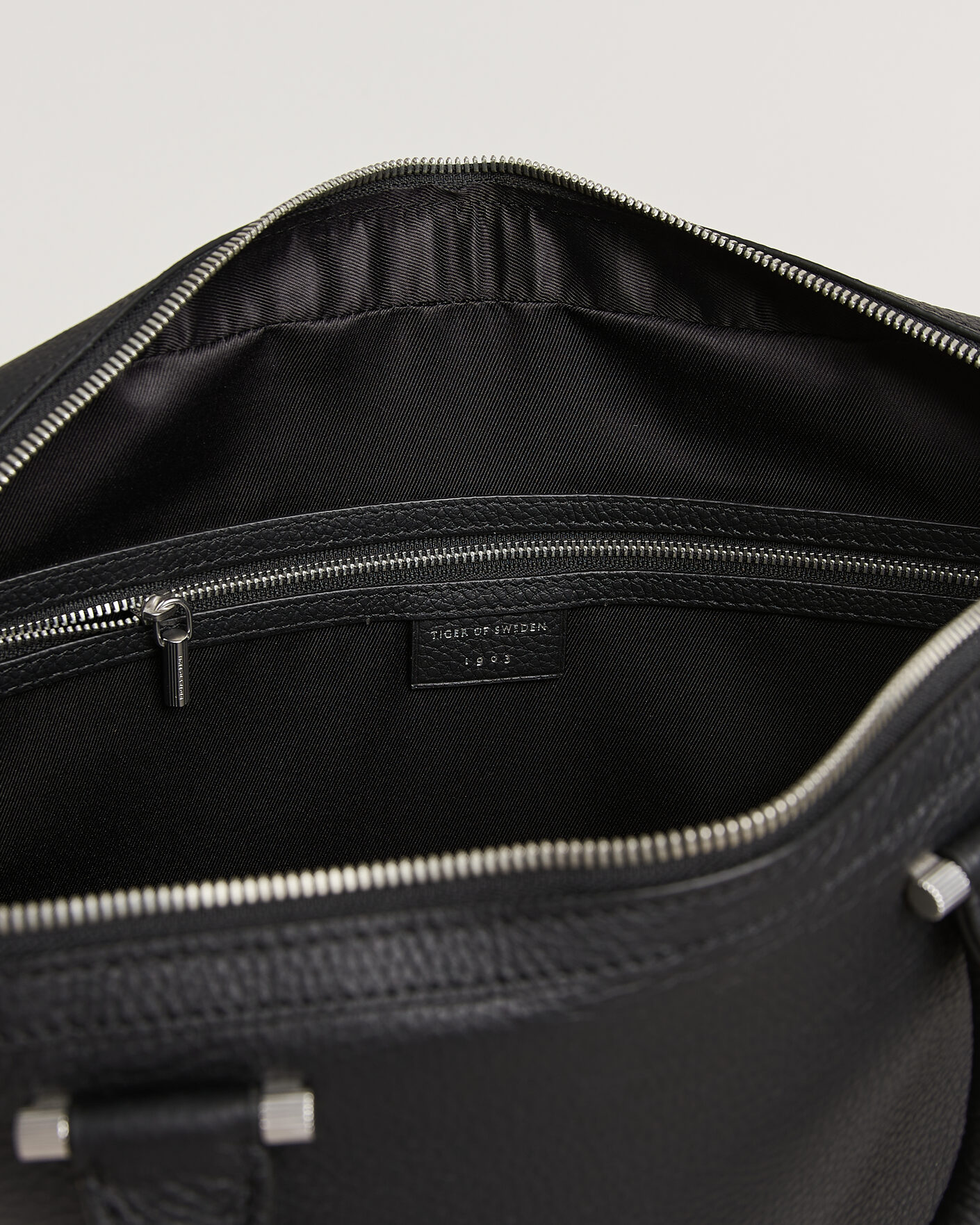Heren | Tassen | Tiger of Sweden | Valise Grained Leather Briefcase Black