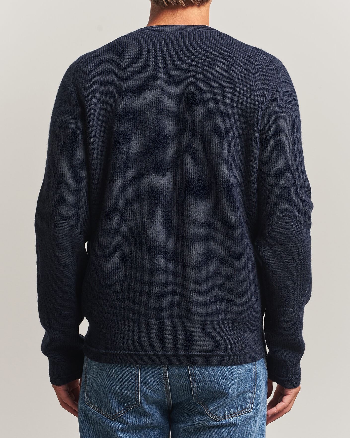 Heren | Truien | Tiger of Sweden | Logan Wool Knitted V-Neck Night Grape