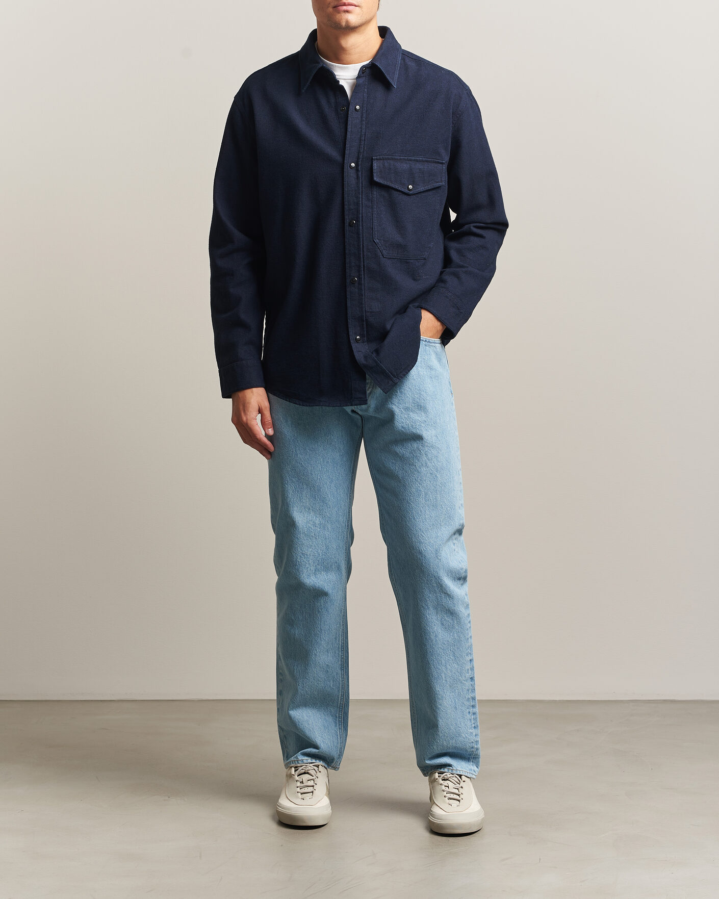 Heren | Jeans | Stone Island | Regular Straight Fit Indigo Jeans Blue Light Wash