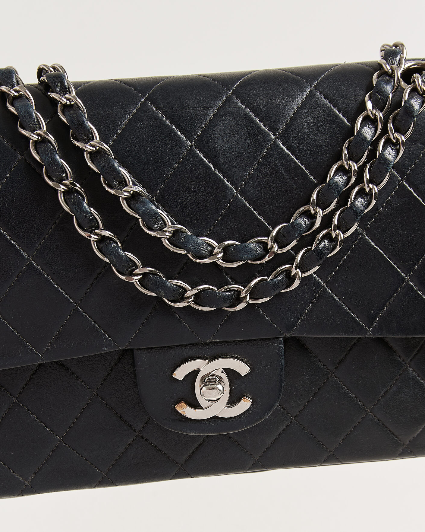 Heren | Pre-Owned & Vintage Bags | Chanel Pre-Owned | Classic Medium Double Flap Bag Lambskin Black