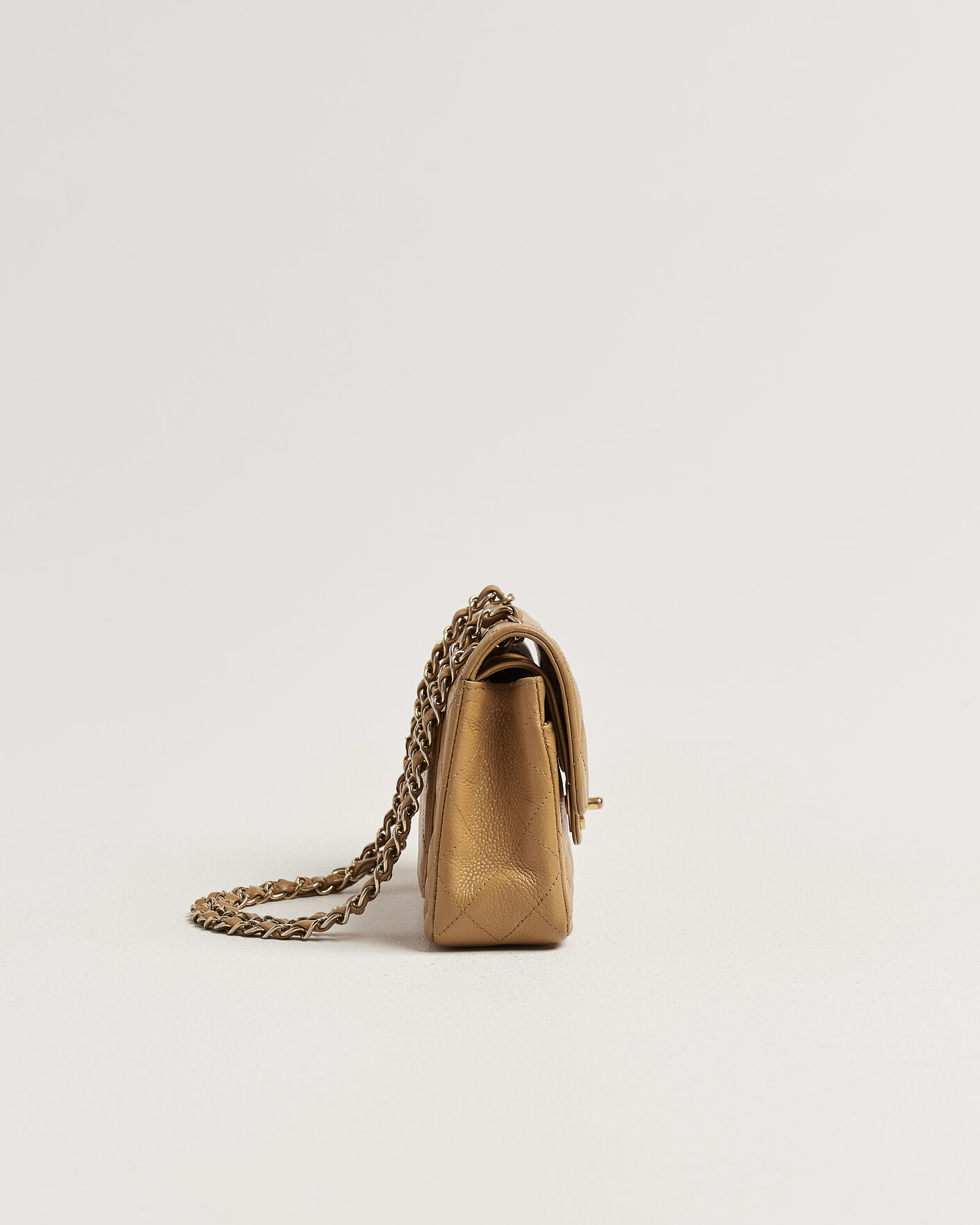 Heren | Pre-Owned & Vintage Bags | Chanel Pre-Owned | Classic Small Double Flap Bag Caviar Leather Beige