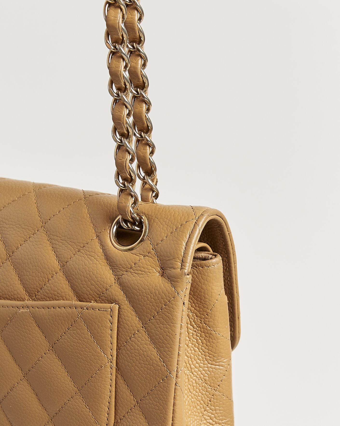 Heren | Pre-Owned & Vintage Bags | Chanel Pre-Owned | Classic Small Double Flap Bag Caviar Leather Beige