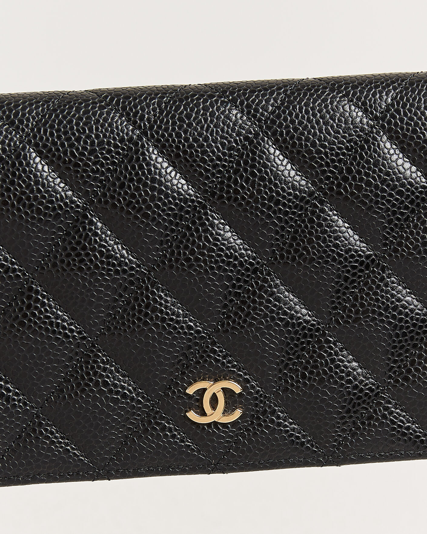 Heren | Pre-Owned & Vintage Bags | Chanel Pre-Owned | Classic Bifold Wallet Caviar Leather Black