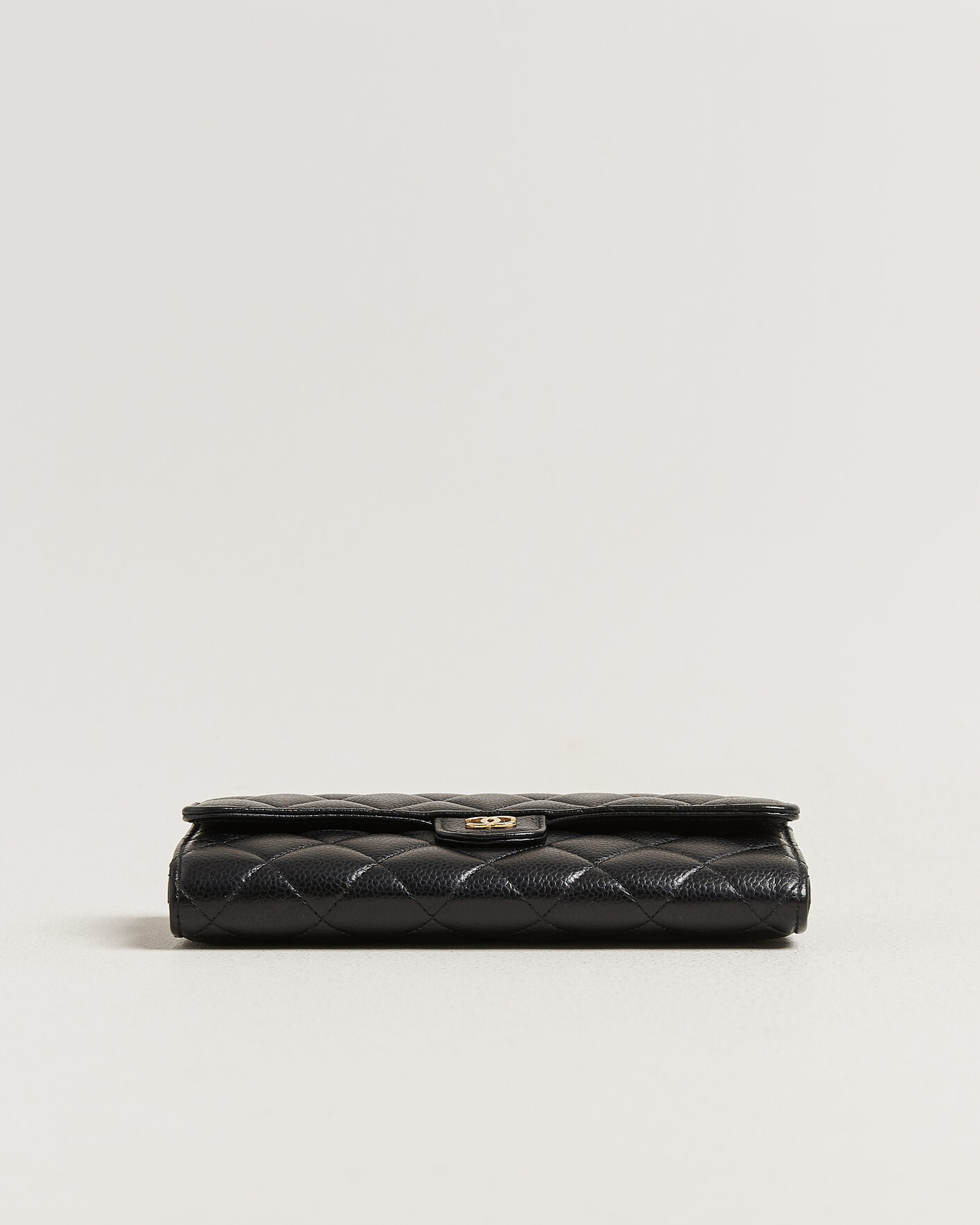 Heren | Pre-Owned & Vintage Bags | Chanel Pre-Owned | Classic  Long Flap Wallet Caviar Leather Black