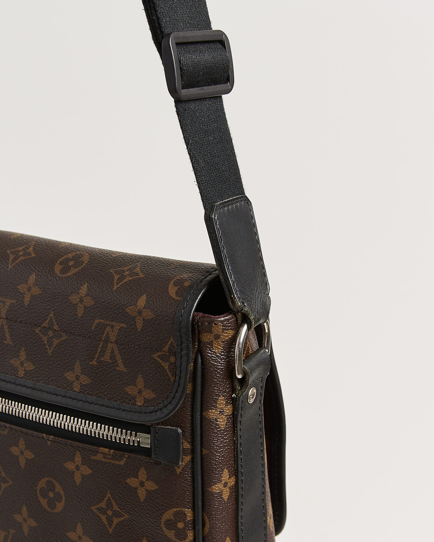 Heren | Pre-Owned & Vintage Bags | Louis Vuitton Pre-Owned | Abbesses Messenger Bag Monogram Macassar