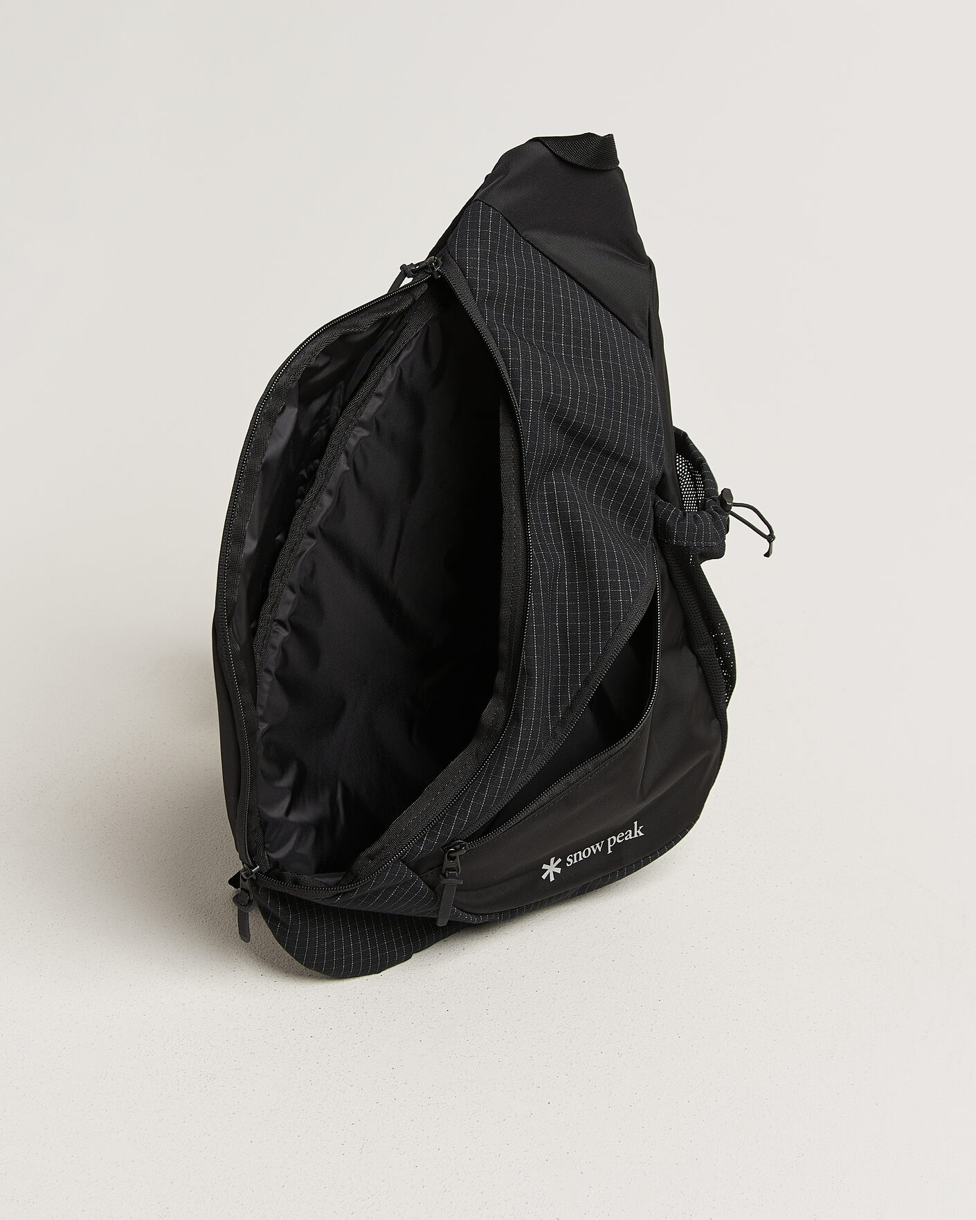 Heren | Tassen | Snow Peak | Grid Sling Bag Black