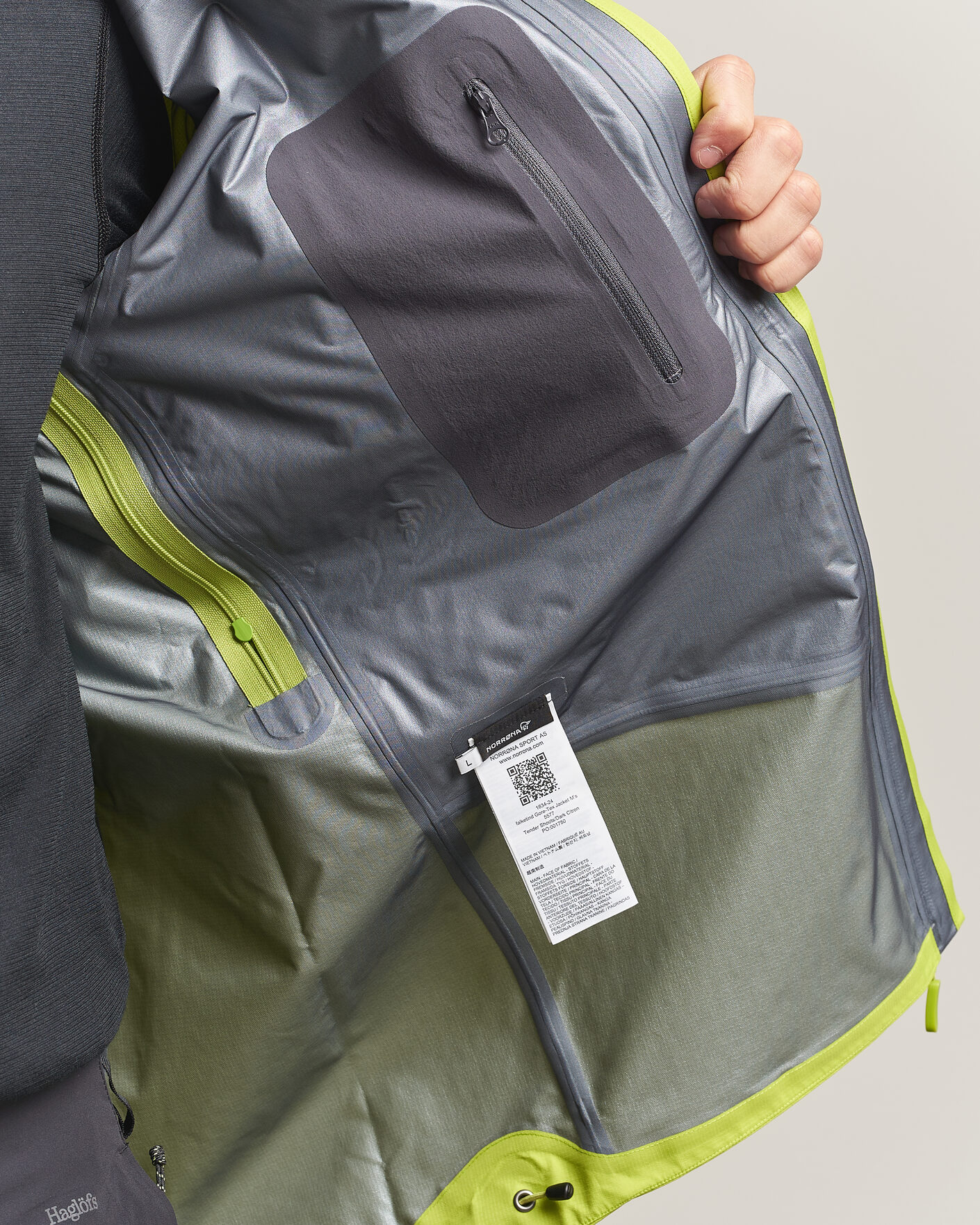 Heren | Jassen | Norrøna | Falketind GORE-TEX Jacket Tender Shoots