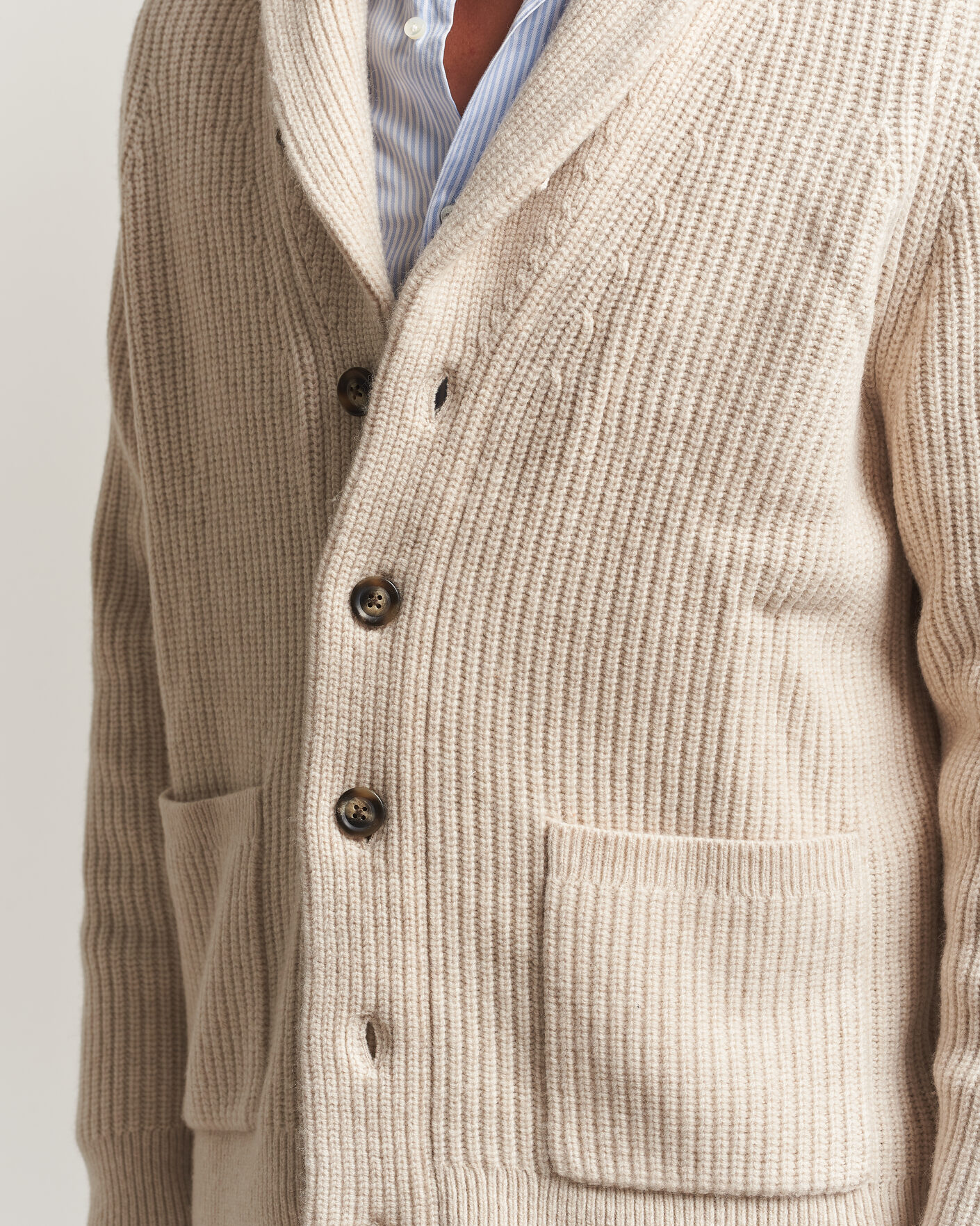 Heren | Truien | Gant | Wool/Cotton Ribbed Shawl Collar Cardigan Light Beige
