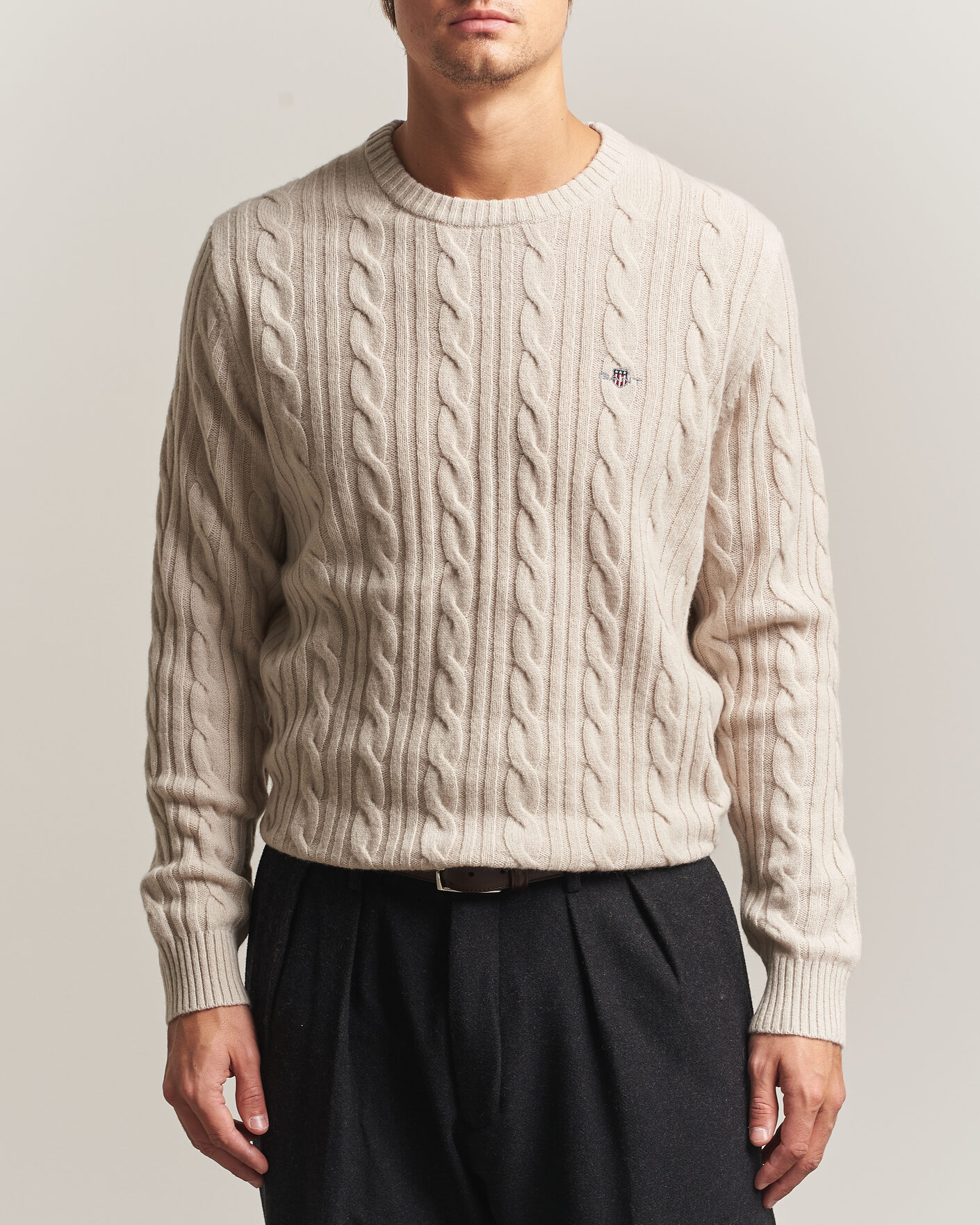 Heren | Truien | Gant | Lambswool Cable Crew Neck Clay Beige