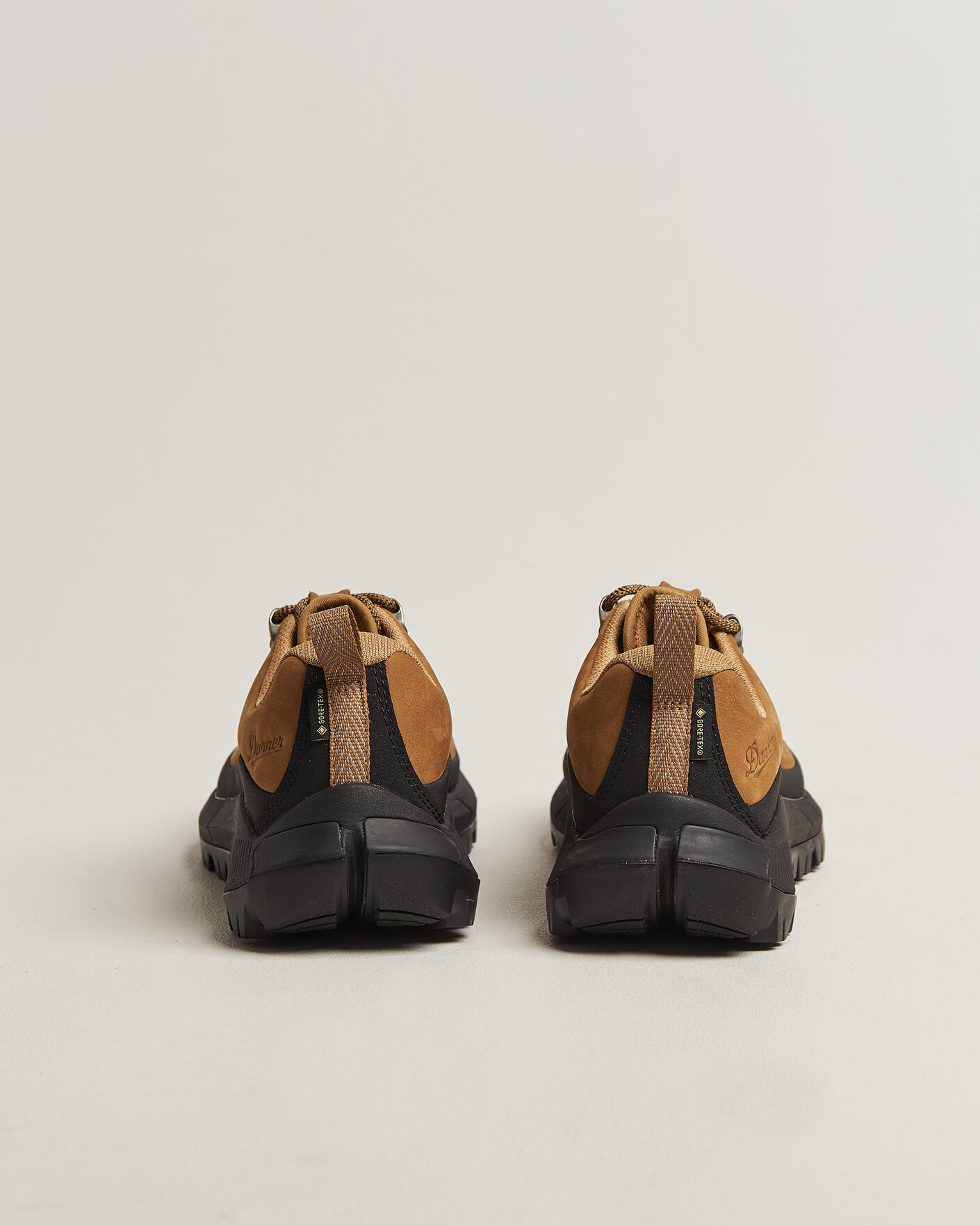 Heren | Wandel schoenen | Danner | MTN45 Nubuck GORE-TEX Trail Shoe Brown