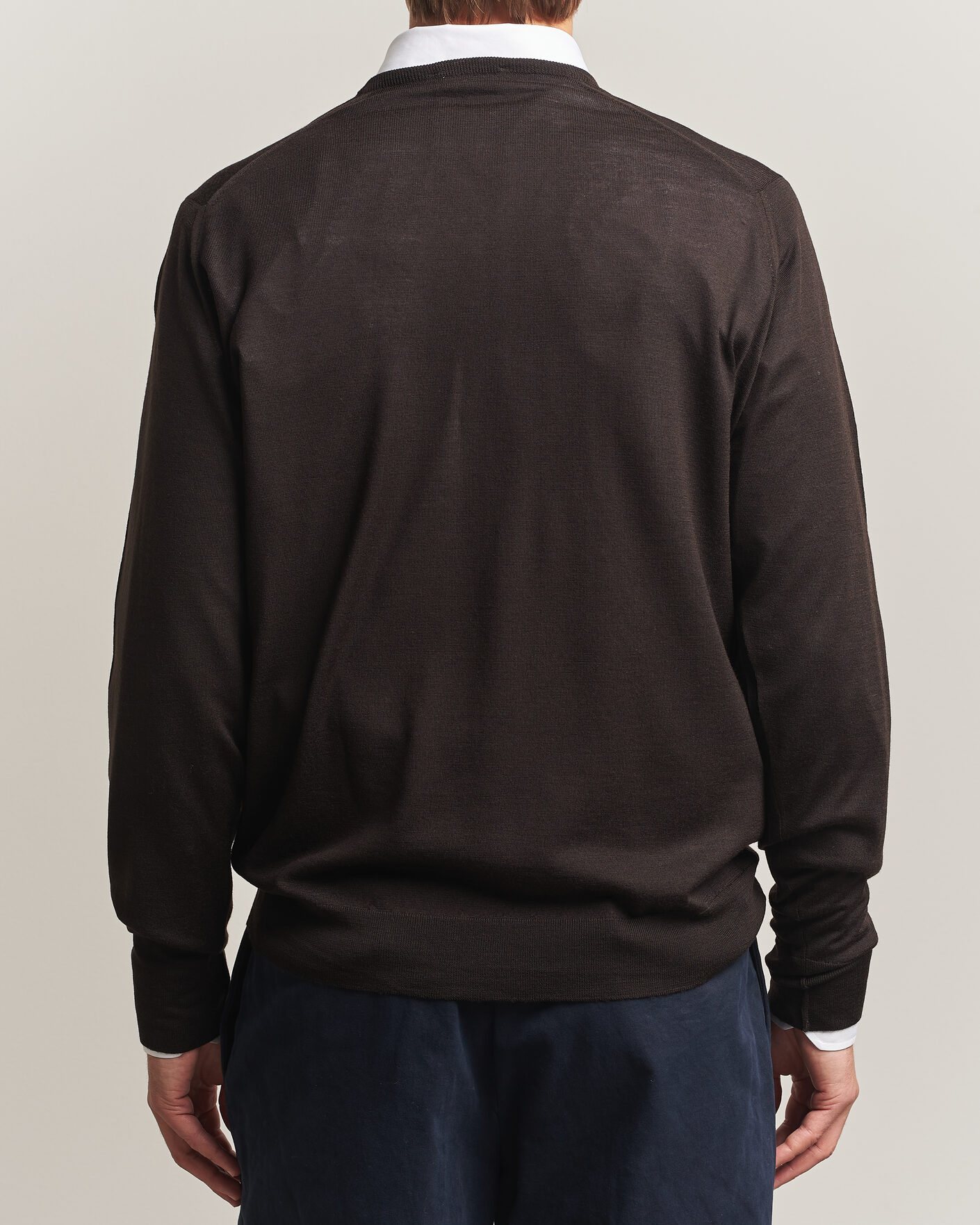 Heren | Truien | John Smedley | Bobby Extra Fine Merino V-Neck Pullover Faulkner Brown