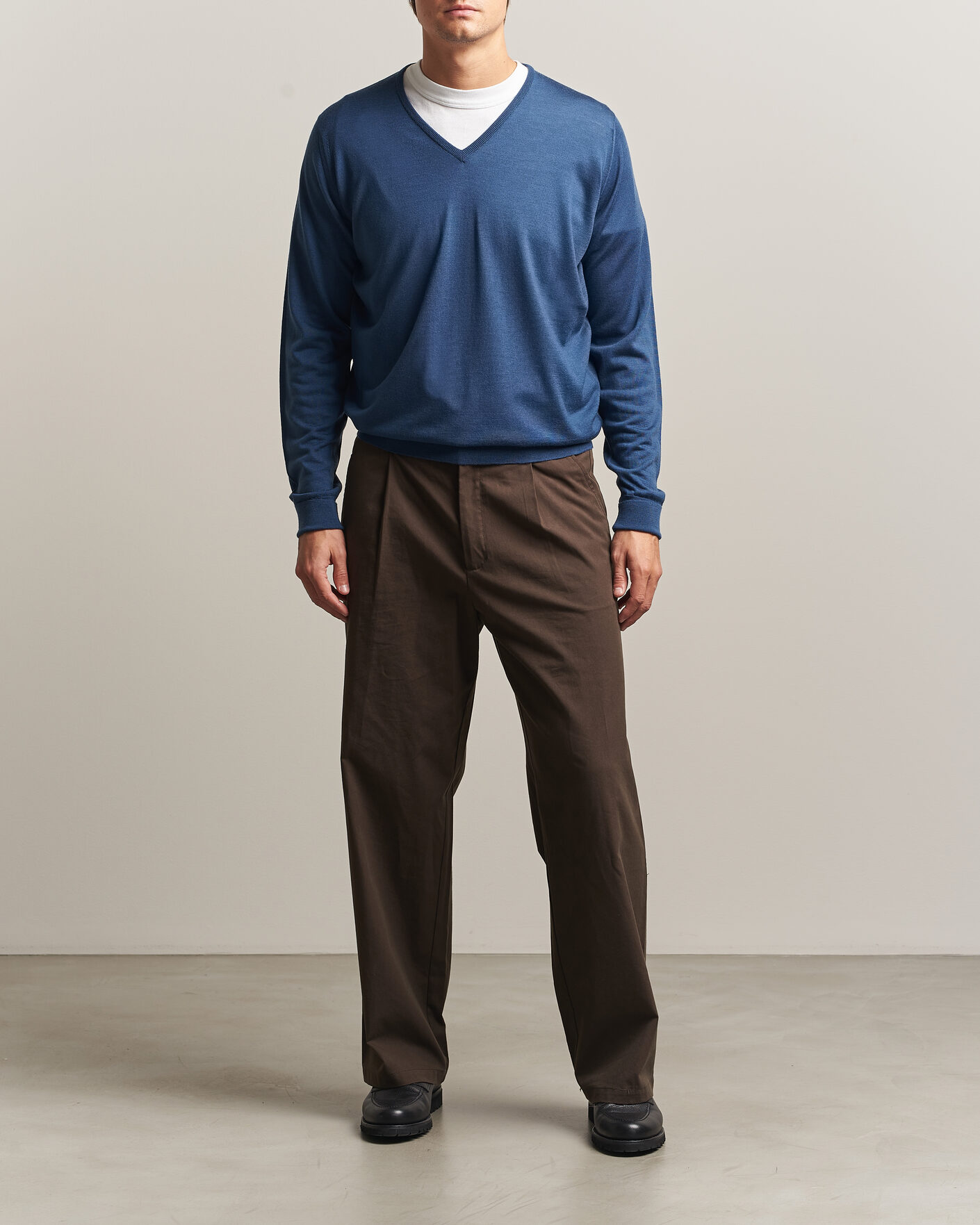 Heren | Truien | John Smedley | Bobby Extra Fine Merino V-Neck Pullover Teal Firth