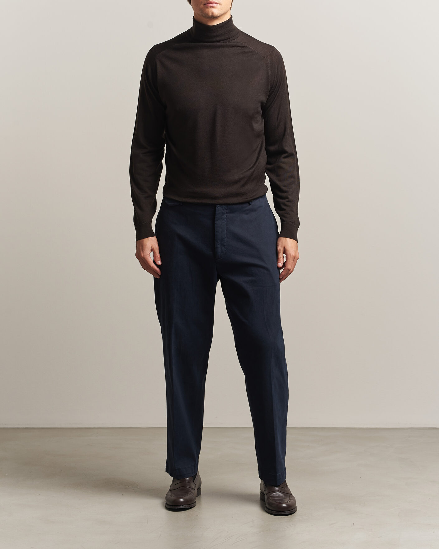 Heren | Truien | John Smedley | Cherwell Extra Fine Merino Rollneck Faulkner Brown
