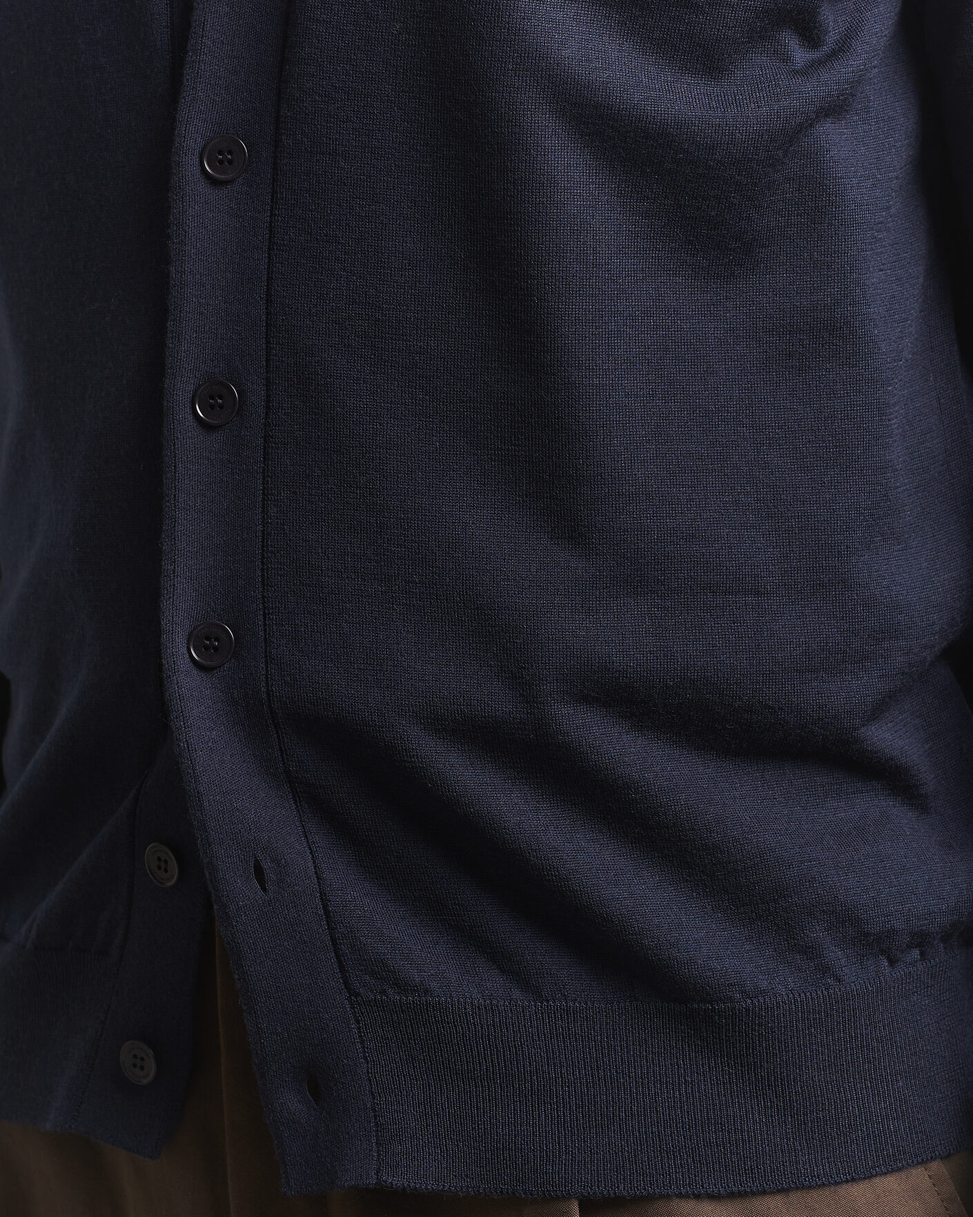 Heren | Truien | John Smedley | Bradrick Extra Fine Merino Cardigan Midnight